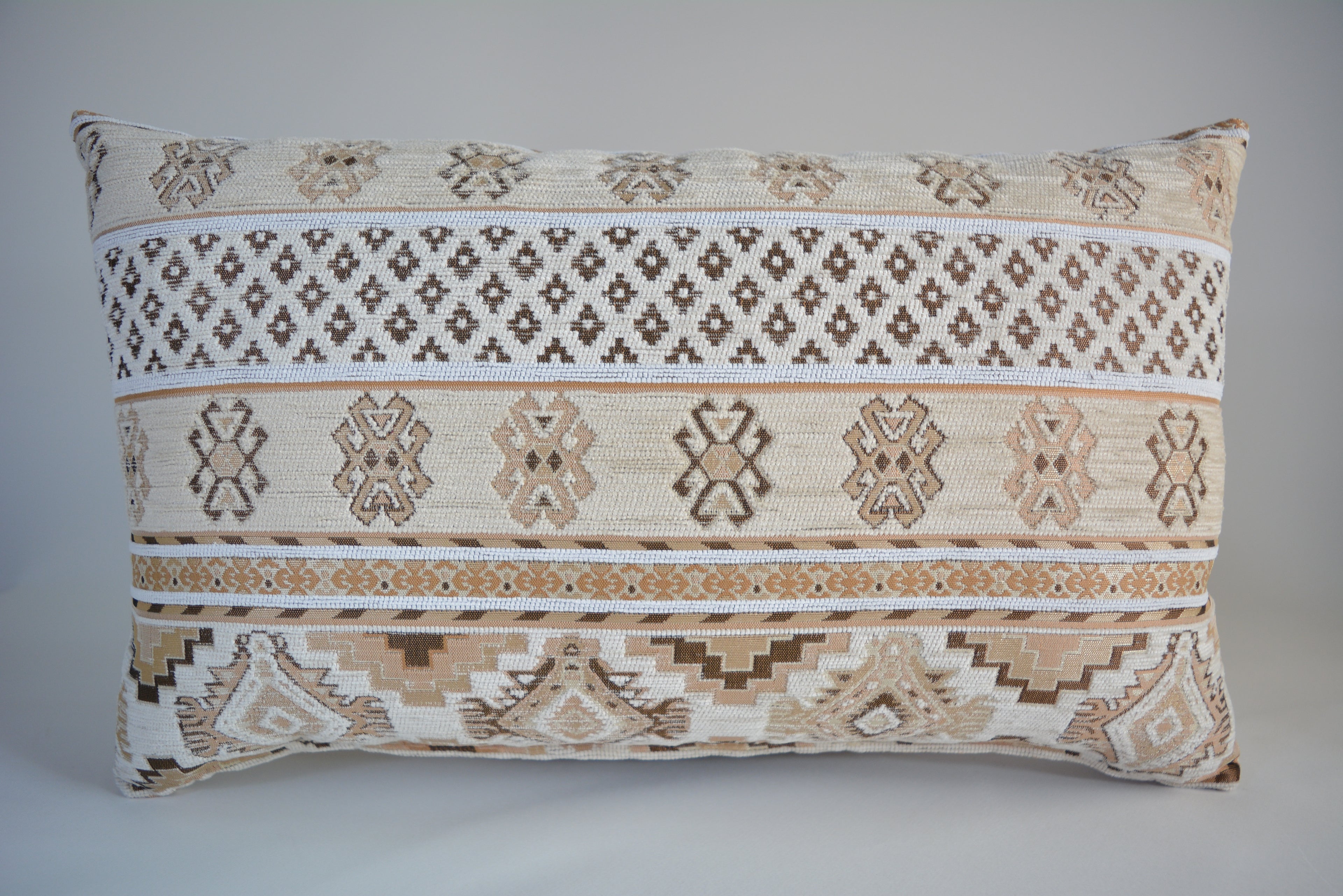 Unique Design, Premium quality machine woven fabric, 12x20inc. // 30x50cm., Unique, Stylish & Elegant Home Decor, Authentic Pillow Cover, Luxury Cushion Cover โ Unique Pattern,