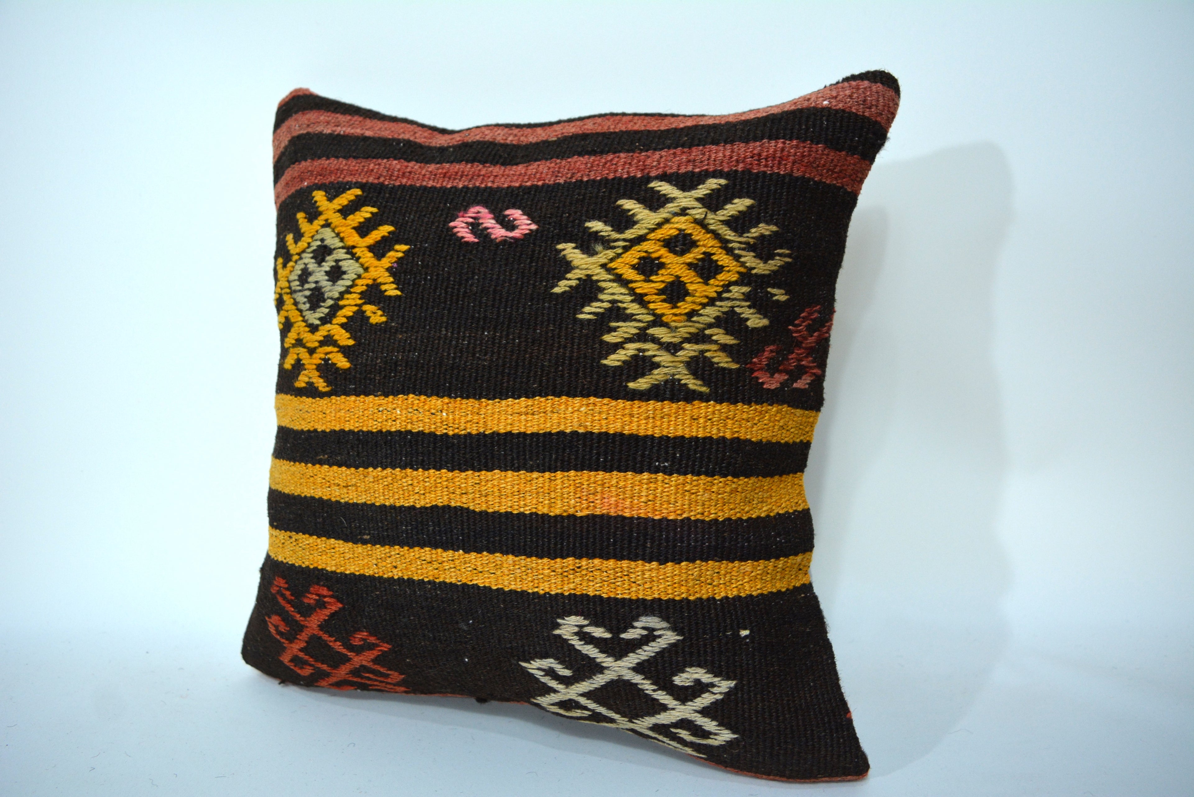 Decoratief Kussen van Hergebruikte Kelim 40x40cm. // 16x16in.