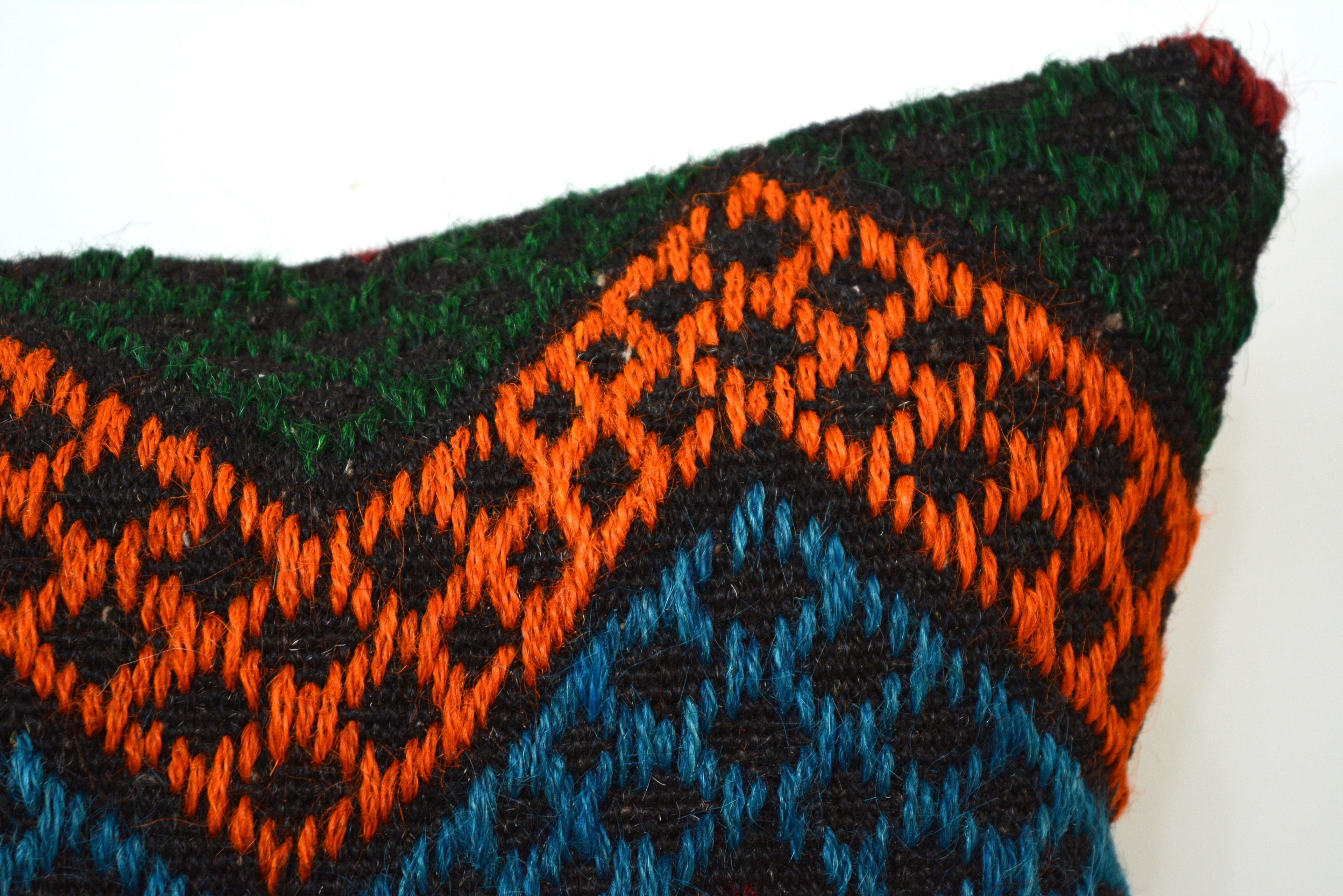 Traditioneel Vakmanschap en Tijdloze Elegantie 40x60cm // 16x24in.