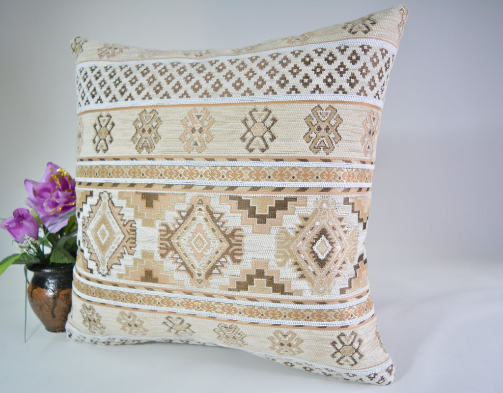 Unique Design, Premium quality machine woven fabric, 16x16inc. // 40x40cm., Unique, Stylish & Elegant Home Decor, Authentic Pillow Cover, Luxury Cushion Cover – Unique Pattern,