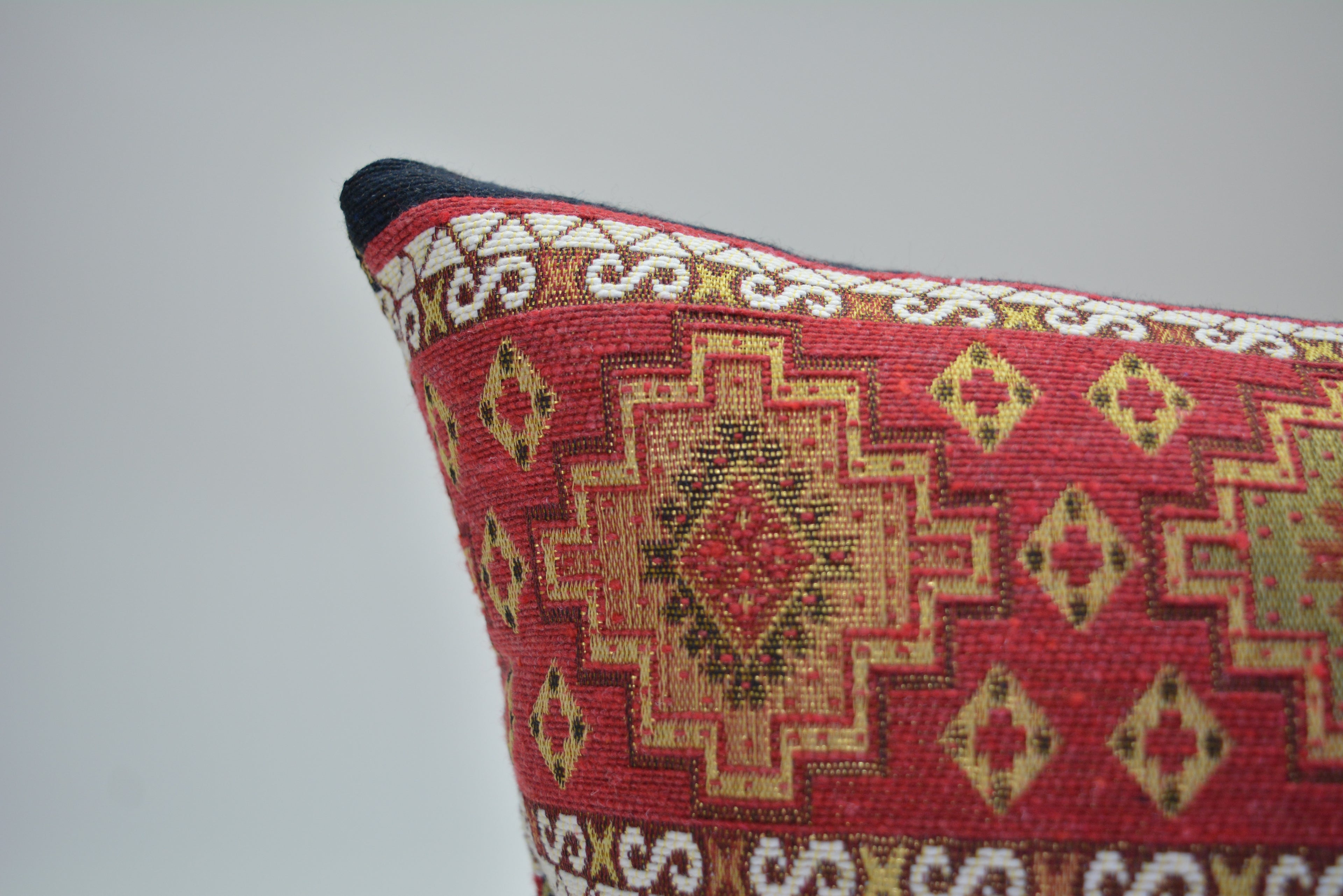 Unique Design, Premium quality machine woven fabric, 12x20inc. // 30x50cm., Unique, Stylish & Elegant Home Decor, Authentic Pillow Cover, Luxury Cushion Cover – Unique Pattern,
