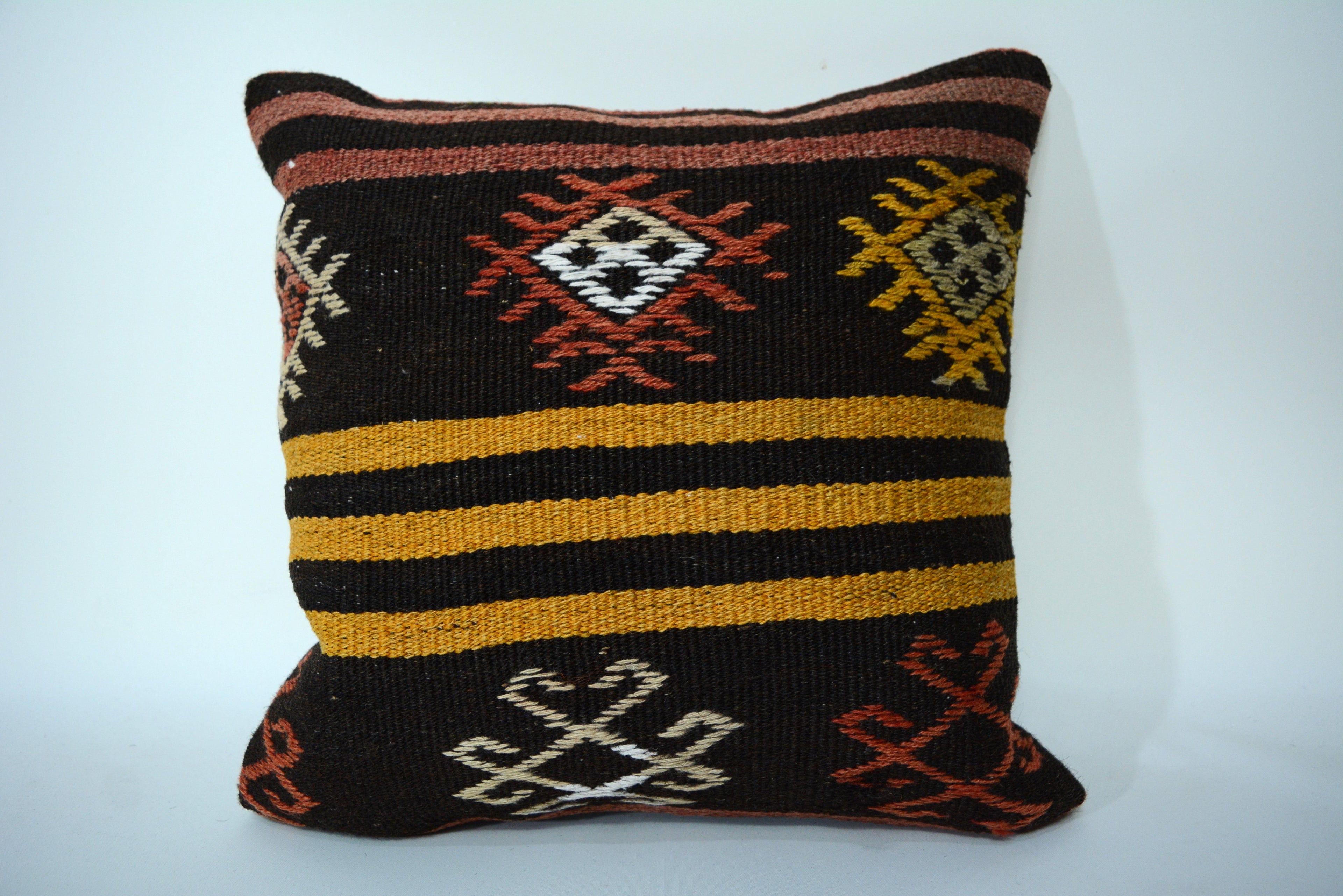 Decoratief Kussen van Hergebruikte Kelim 40x40cm. // 16x16in.