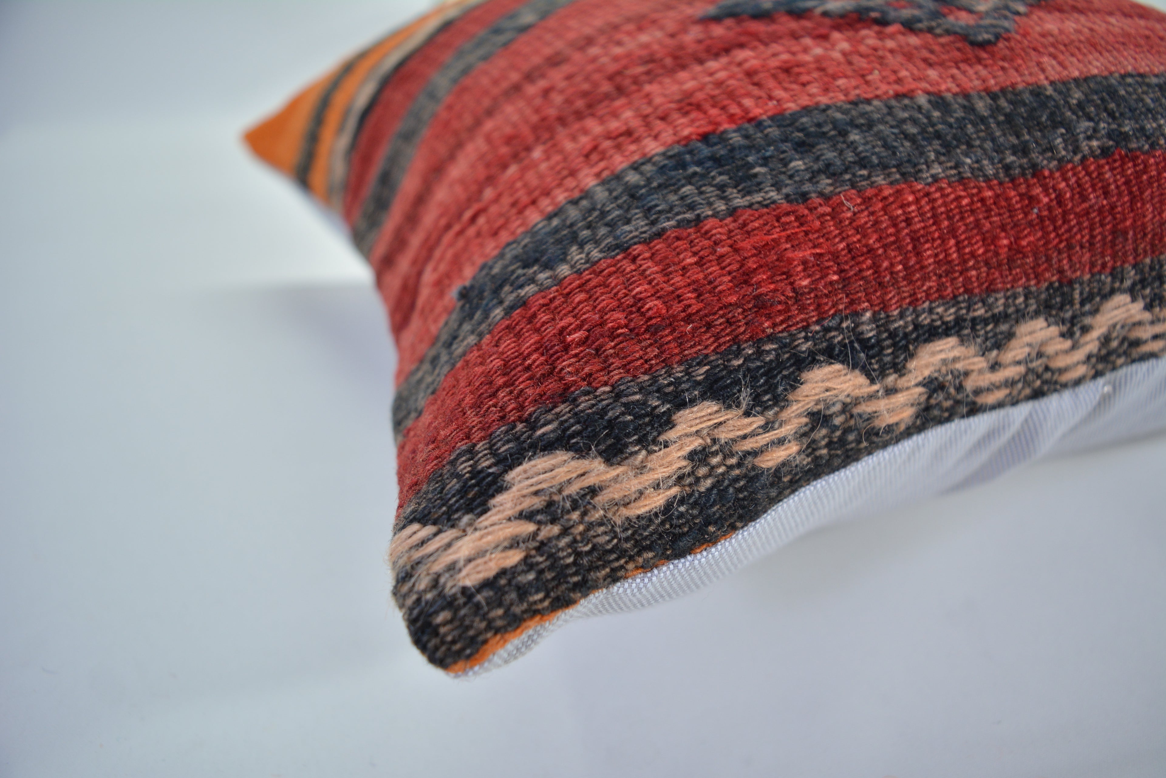 Authentiek, Ecologisch en Handgeweven 40x40cm. // 16x16in.