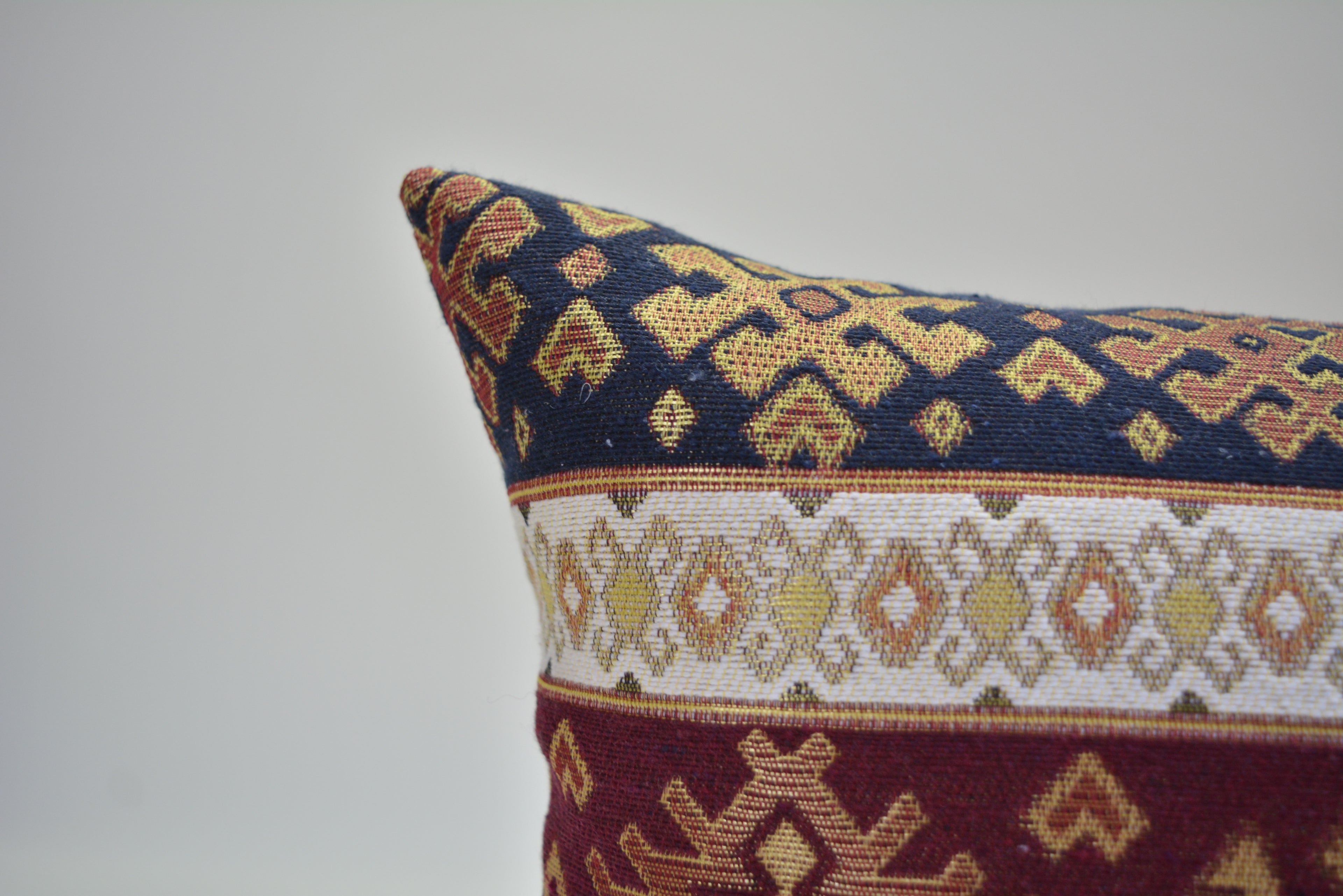 Exclusief Bohemian Stijl Kussen van Oorspronkelijk Handgeweven Kelim 12x20inc. // 30x50cm., Unique, Stylish & Elegant Home Decor,