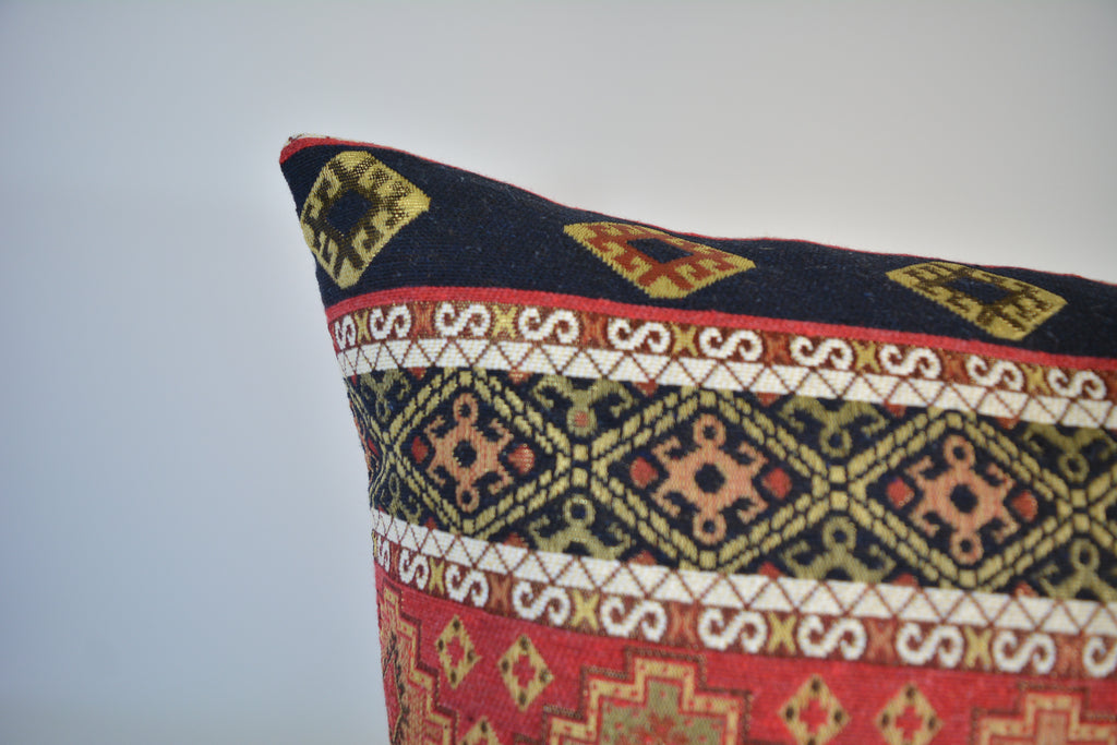 Unique Design, Premium quality machine woven fabric, 16x16inc. // 40x40cm., Unique, Stylish & Elegant Home Decor, Authentic Pillow Cover, Luxury Cushion Cover – Unique Pattern,