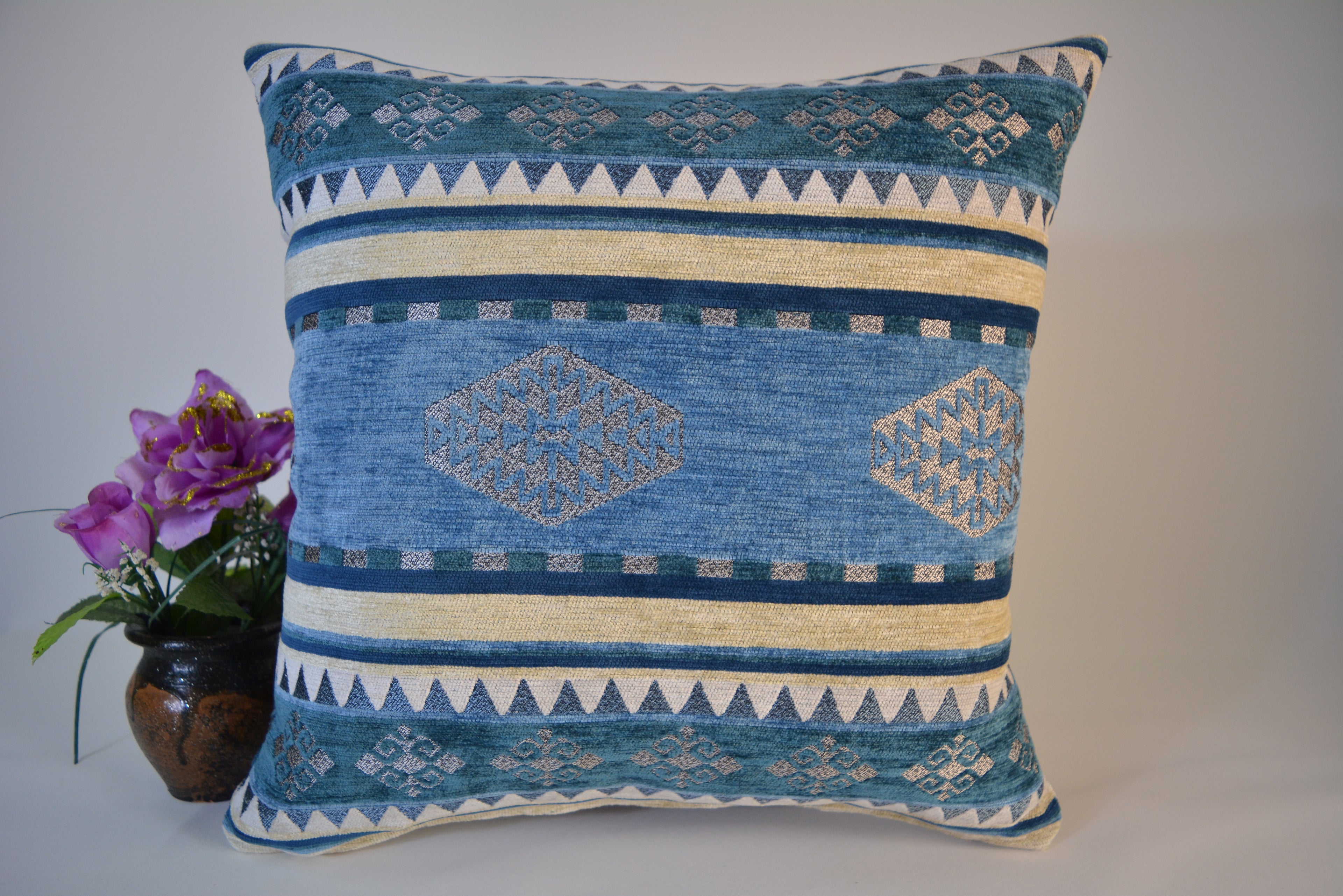Unique Design, Premium quality machine woven fabric, 16x16inc. // 40x40cm., Unique, Stylish & Elegant Home Decor, Authentic Pillow Cover, Luxury Cushion Cover – Unique Pattern,