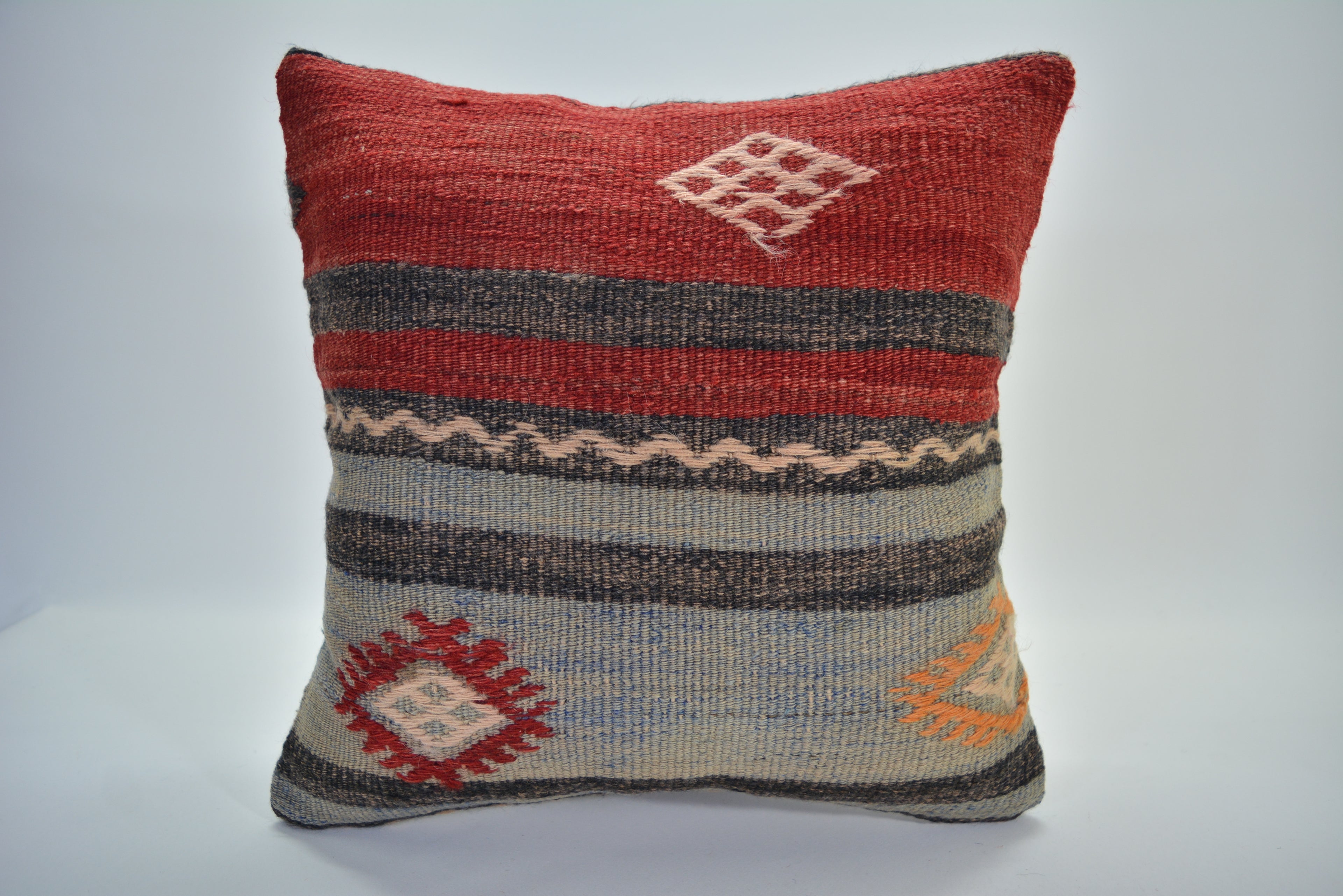 Decoratief Kussen van Hergebruikte Kelim 40x40cm. // 16x16in.