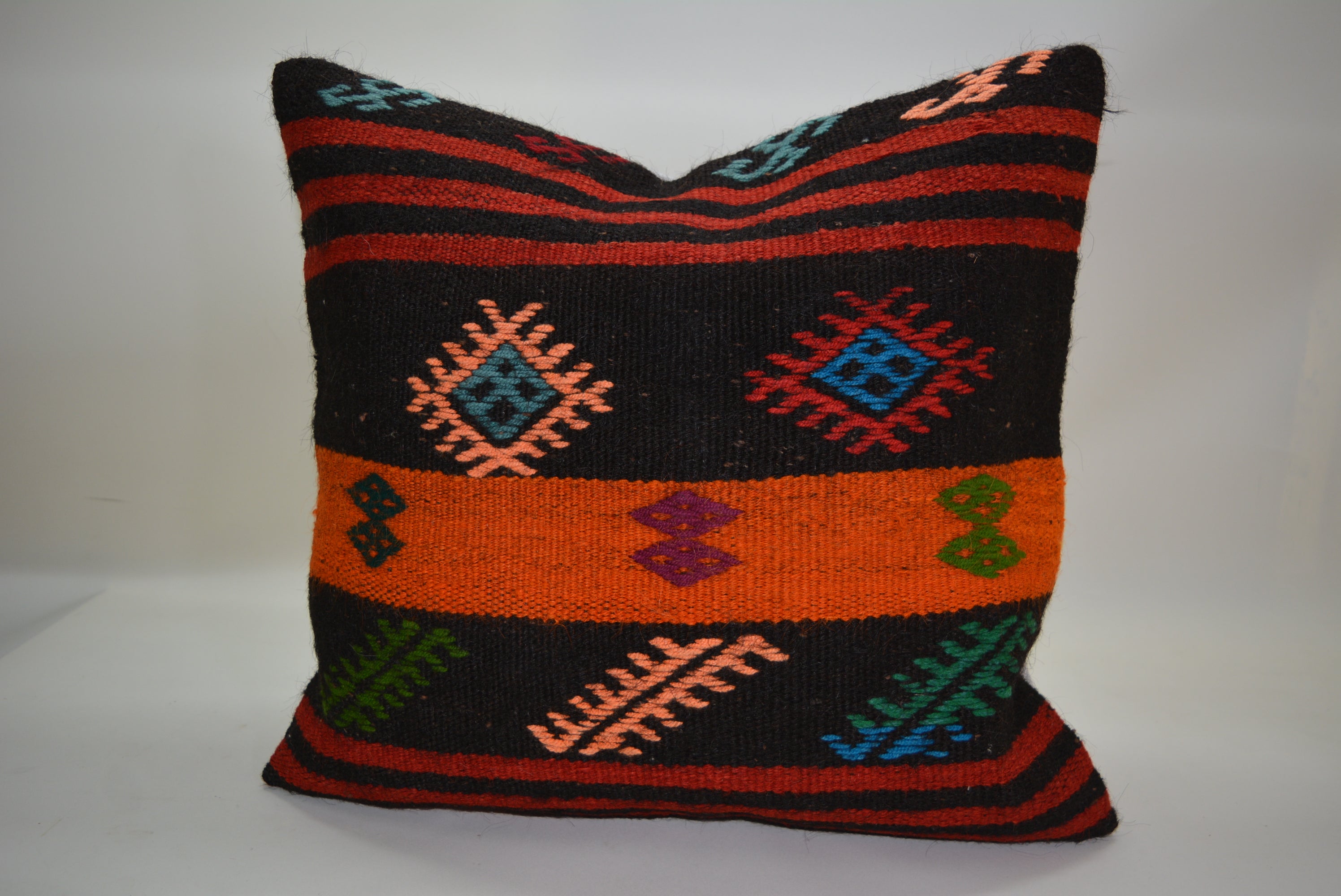 Duurzaam en Stijlvol voor Elk Interieur 50x50cm. // 20x20in.