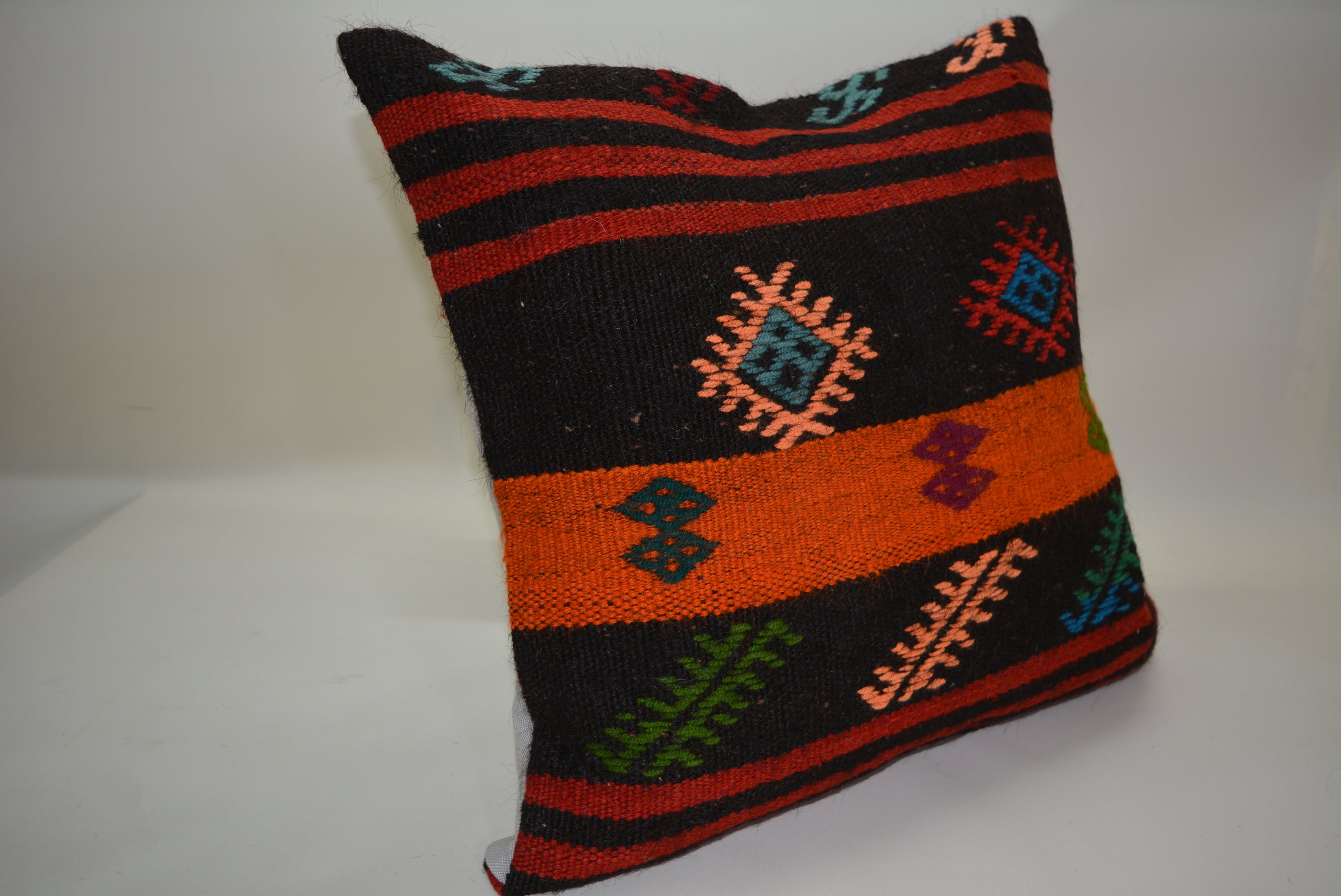 Duurzaam en Stijlvol voor Elk Interieur 50x50cm. // 20x20in.