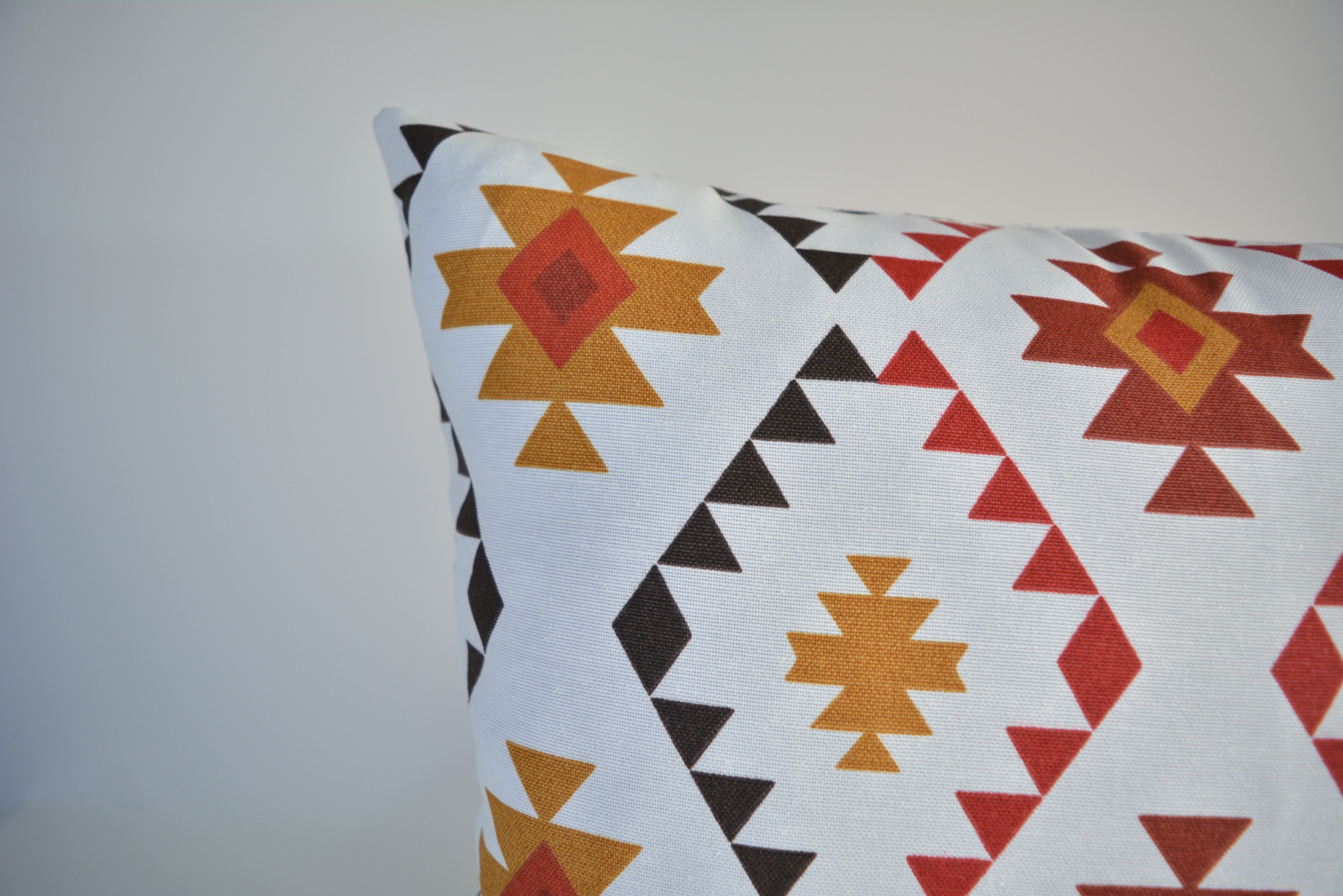 Unique Design, Premium quality machine woven fabric, 16x16inc. // 40x40cm., Unique, Stylish & Elegant Home Decor, Authentic Pillow Cover, Luxury Cushion Cover – Unique Pattern,