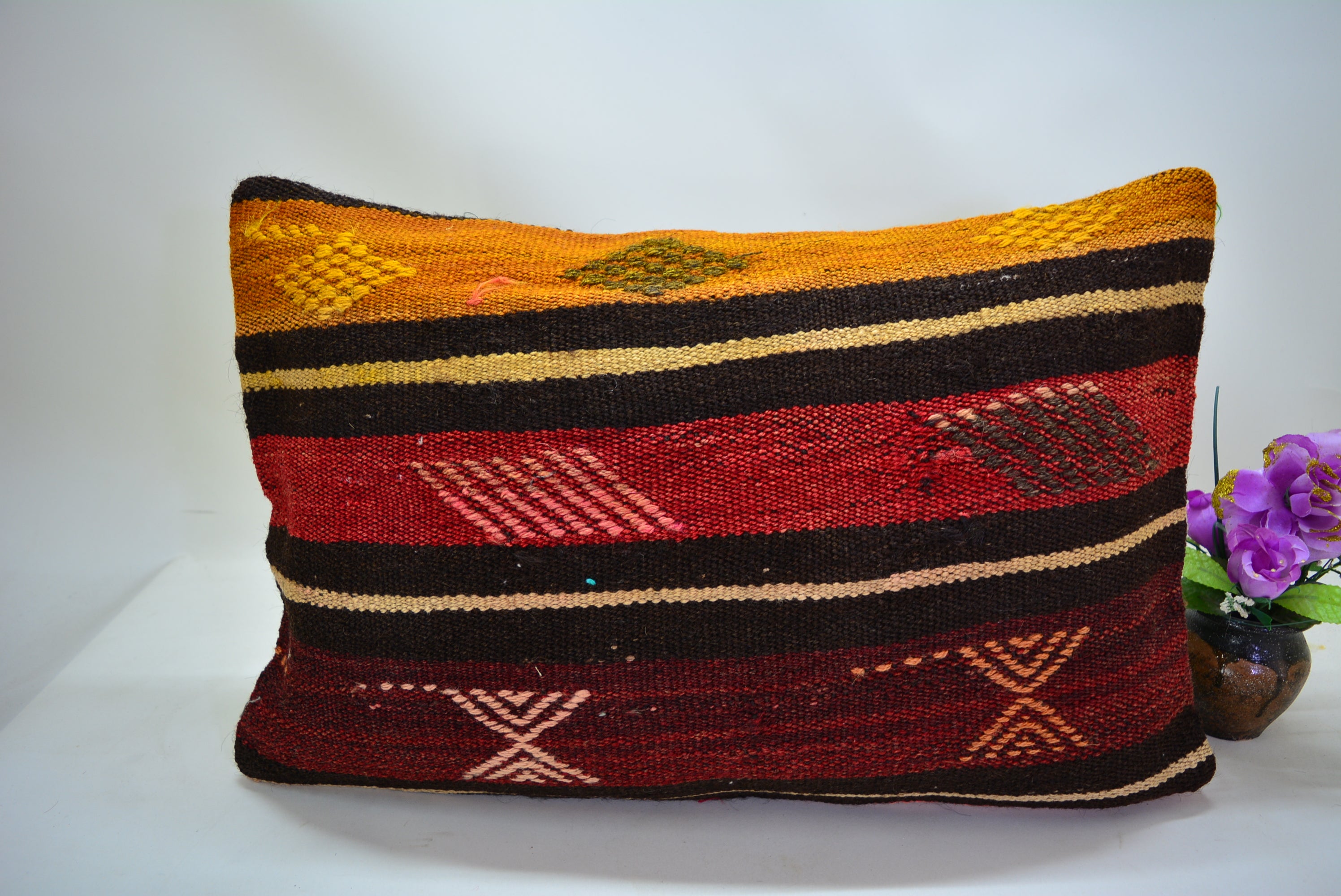Traditioneel Vakmanschap en Tijdloze Elegantie 40x60cm // 16x24in.