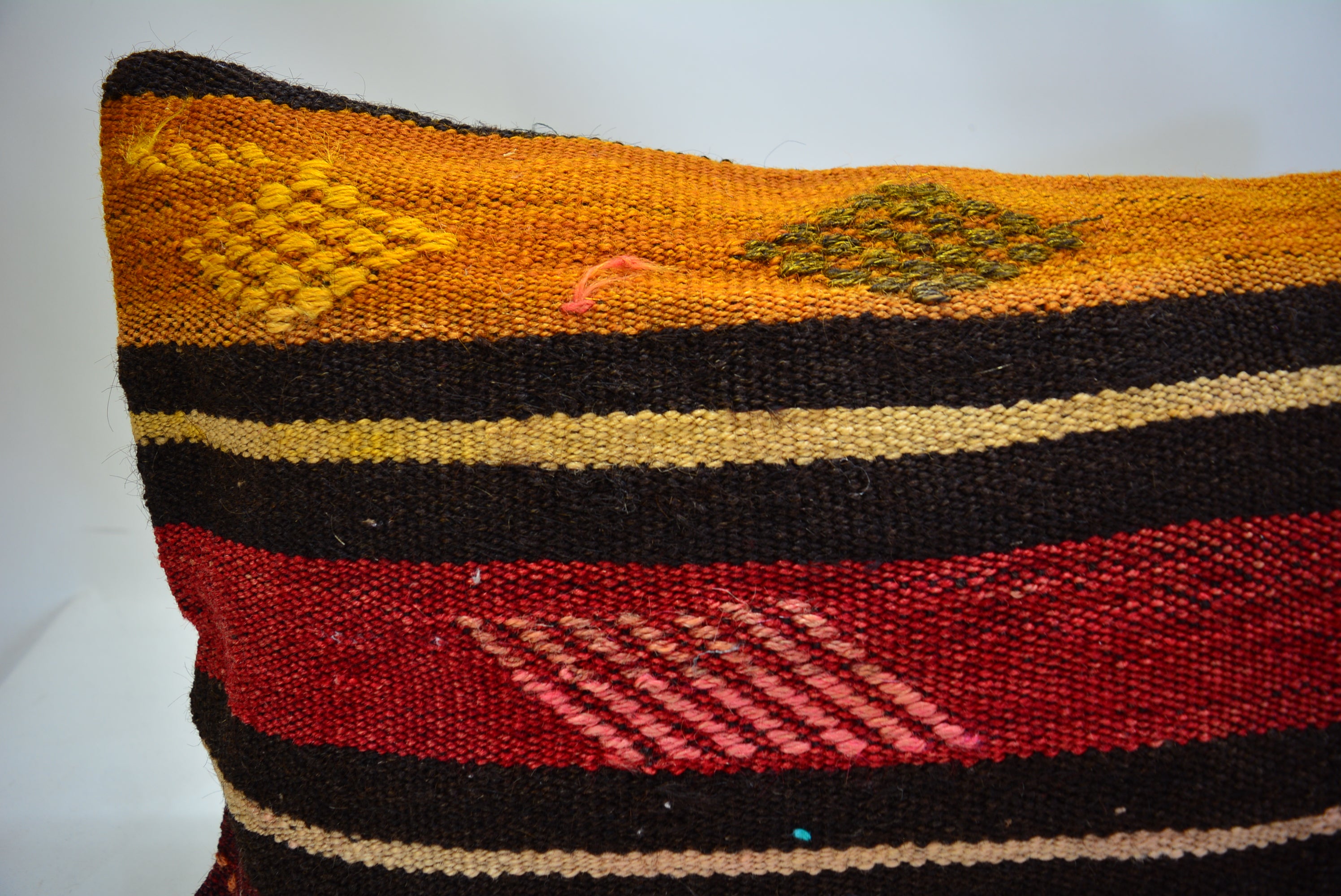 Traditioneel Vakmanschap en Tijdloze Elegantie 40x60cm // 16x24in.
