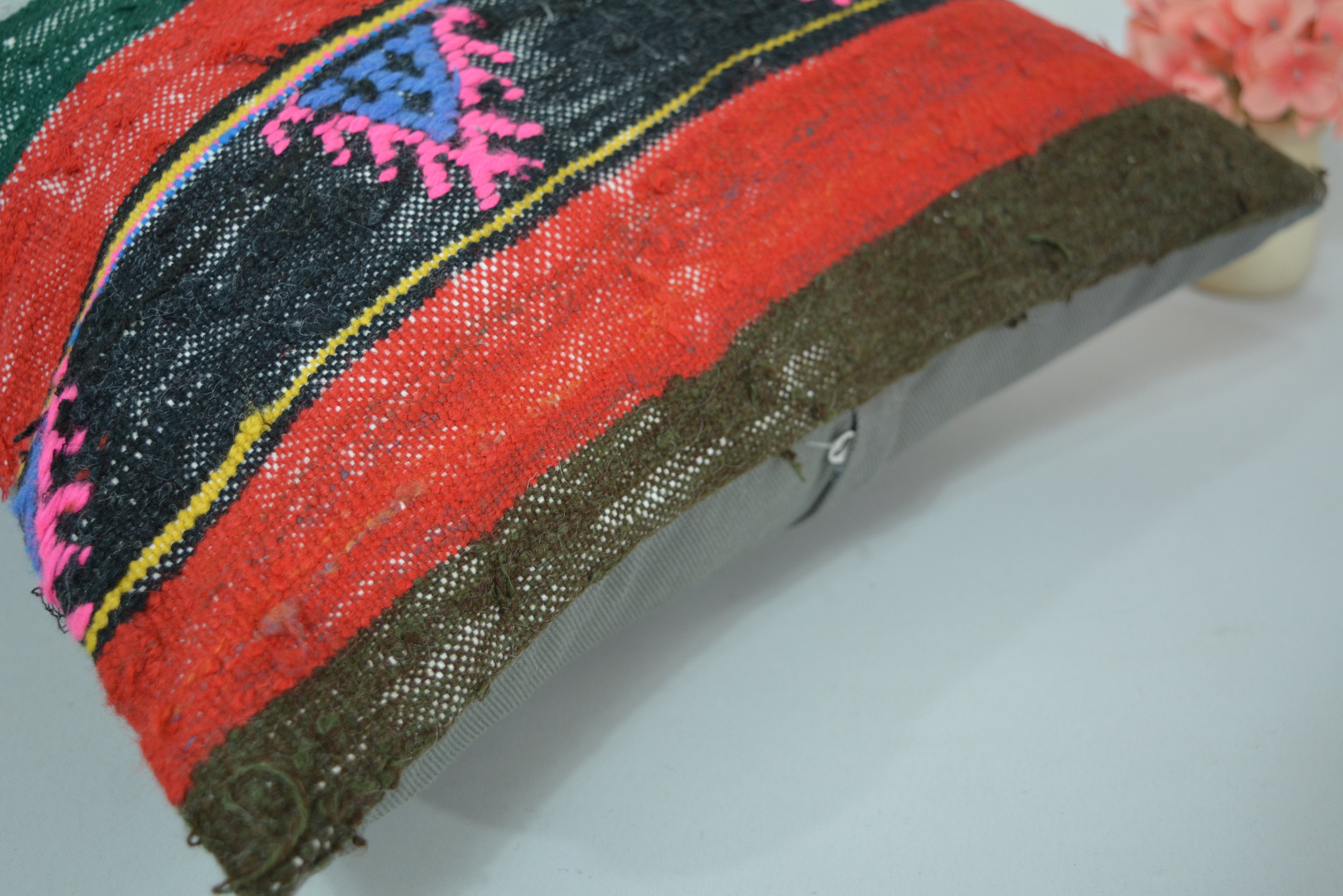 Authentiek, Ecologisch en Handgeweven 40x40cm. // 16x16in.