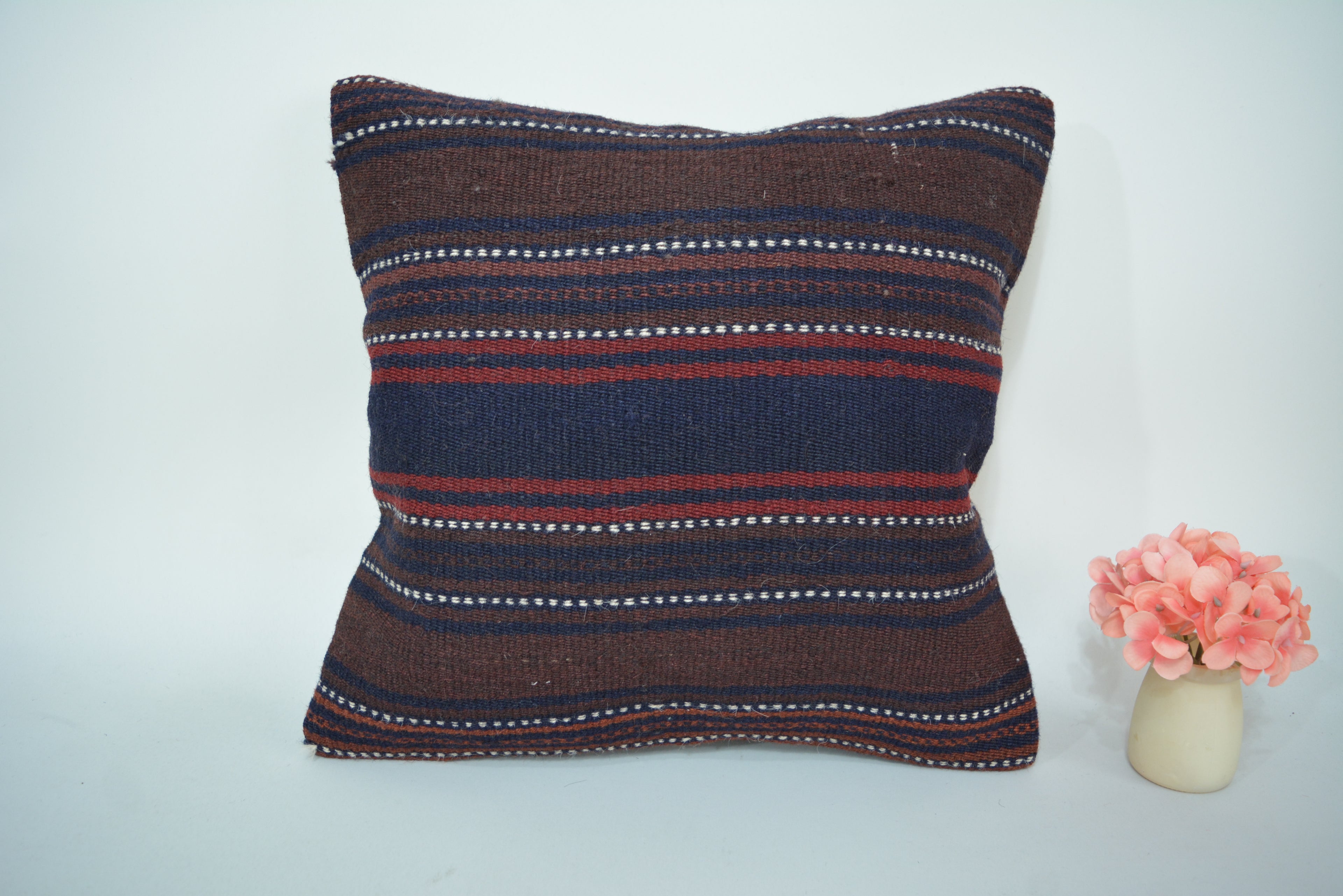 Authentiek, Ecologisch en Handgeweven 40x40cm. // 16x16in.