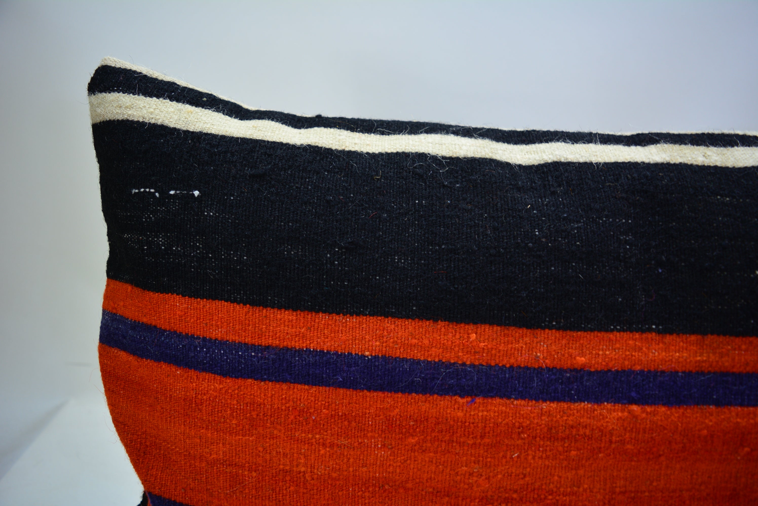 Traditioneel Vakmanschap en Tijdloze Elegantie 40x60cm // 16x24in.