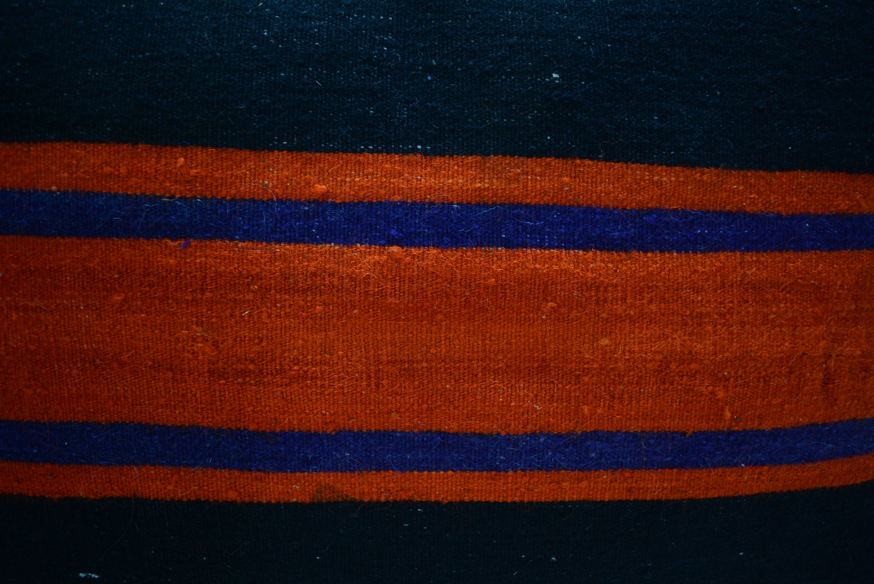 Traditioneel Vakmanschap en Tijdloze Elegantie 40x60cm // 16x24in.