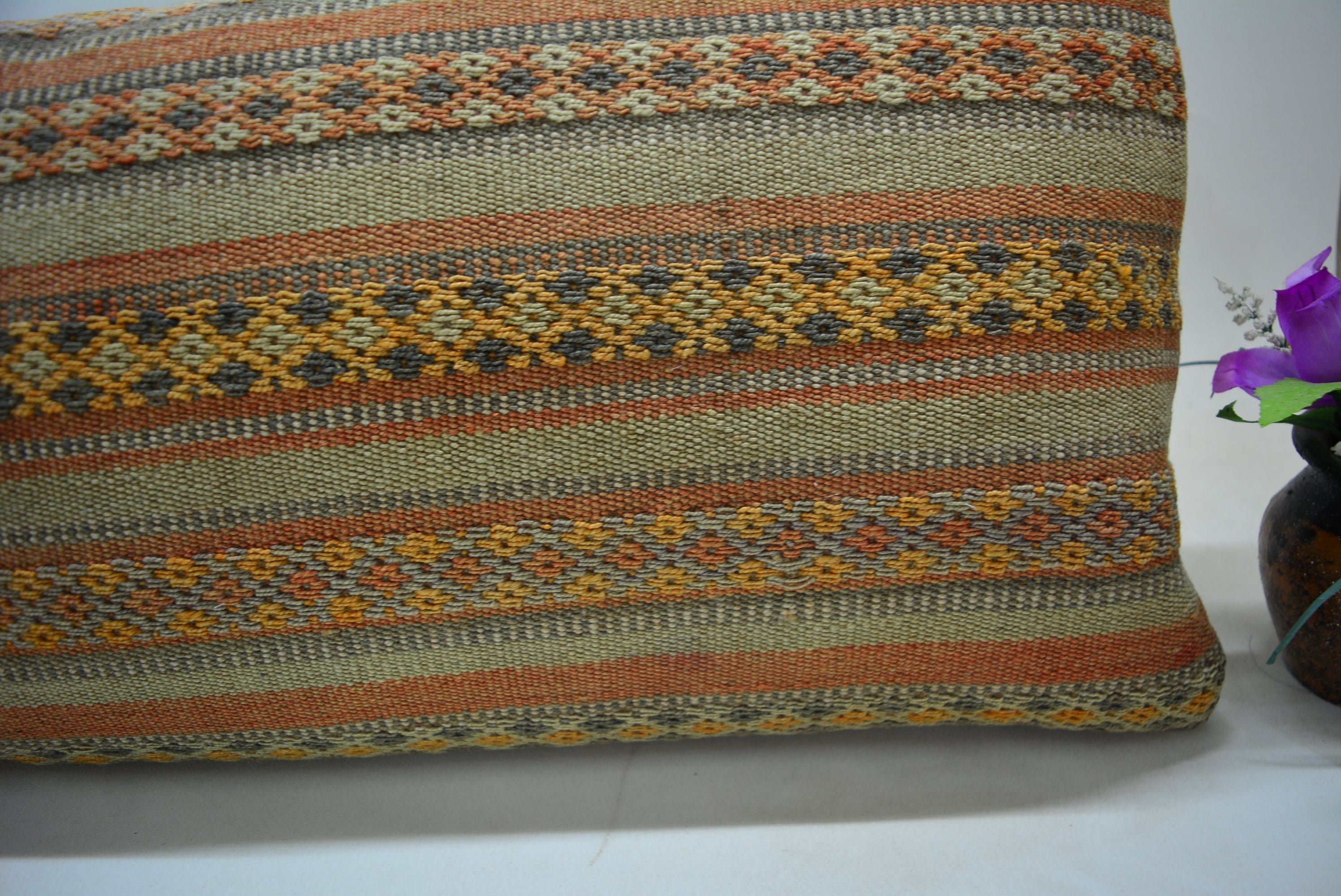 Bohemian Handgeweven Kelim Kussen 30x90cm. // 12x35in. Exclusief