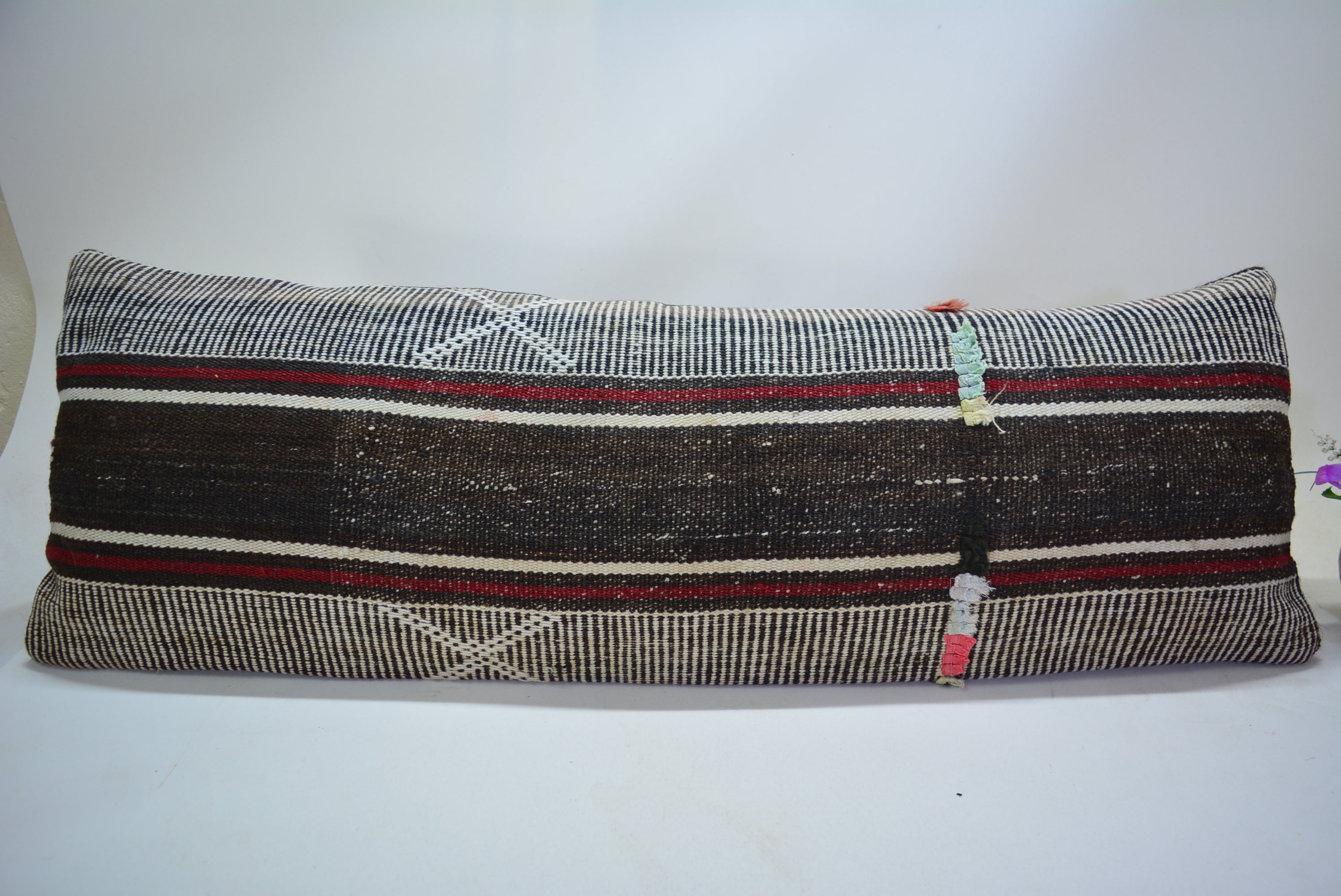 Bohemian Handgeweven Kelim Kussen 30x90cm. // 12x35in. Exclusief