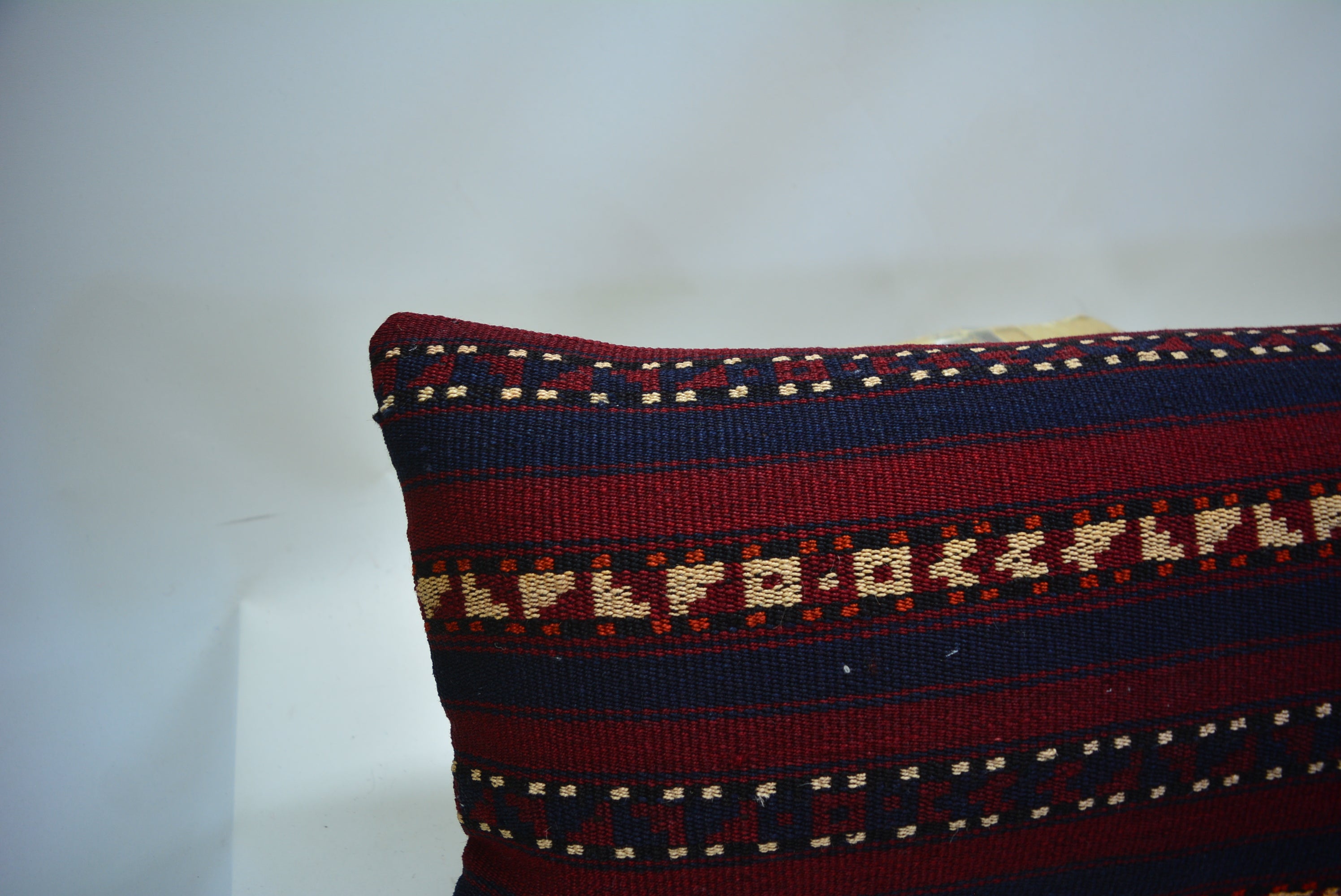 Exclusief Bohemian Stijl Kussen van Oorspronkelijk Handgeweven Kelim 30x90cm. // 12x35in.