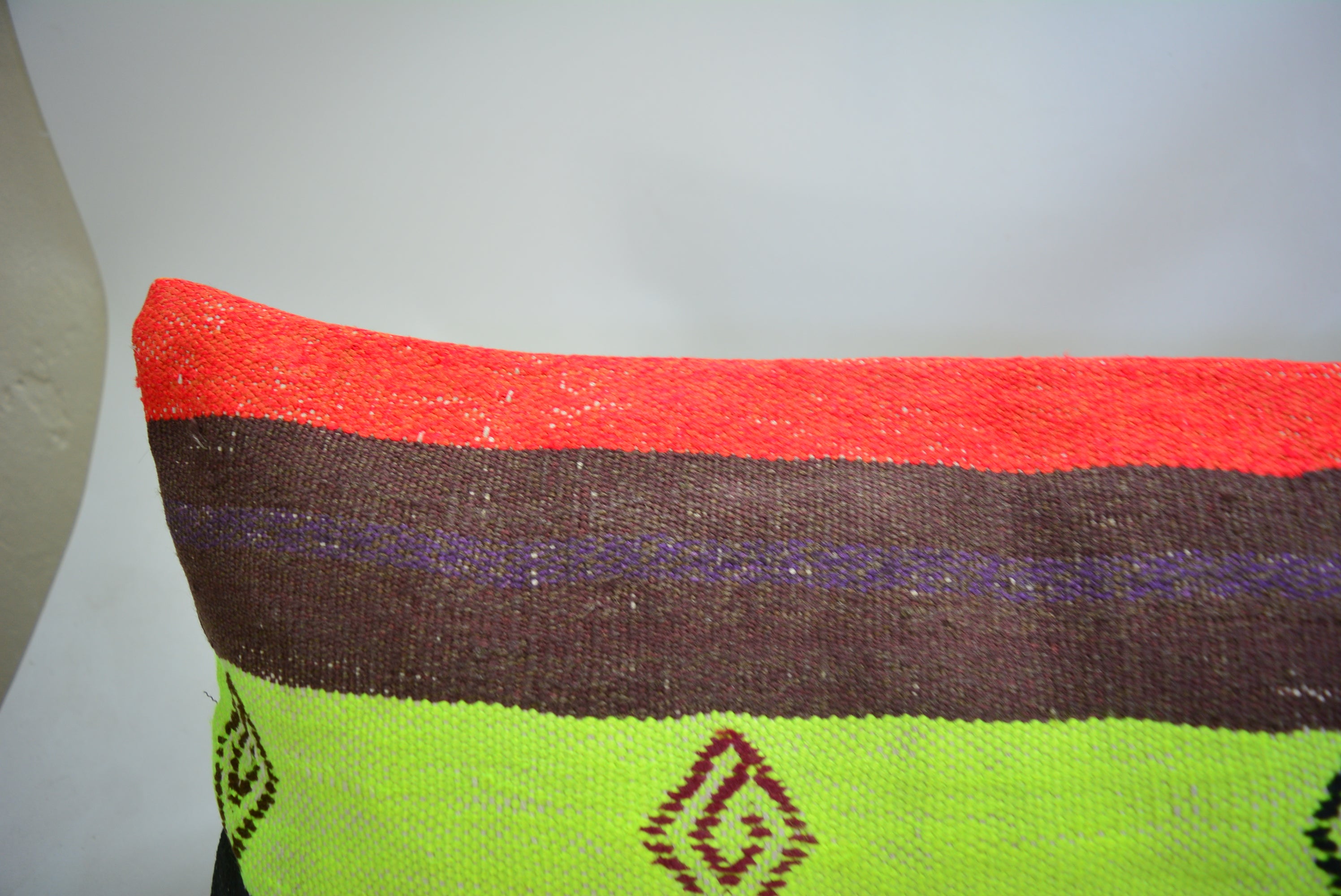 Bohemian Handgeweven Kelim Kussen 30x90cm. // 12x35in. Exclusief