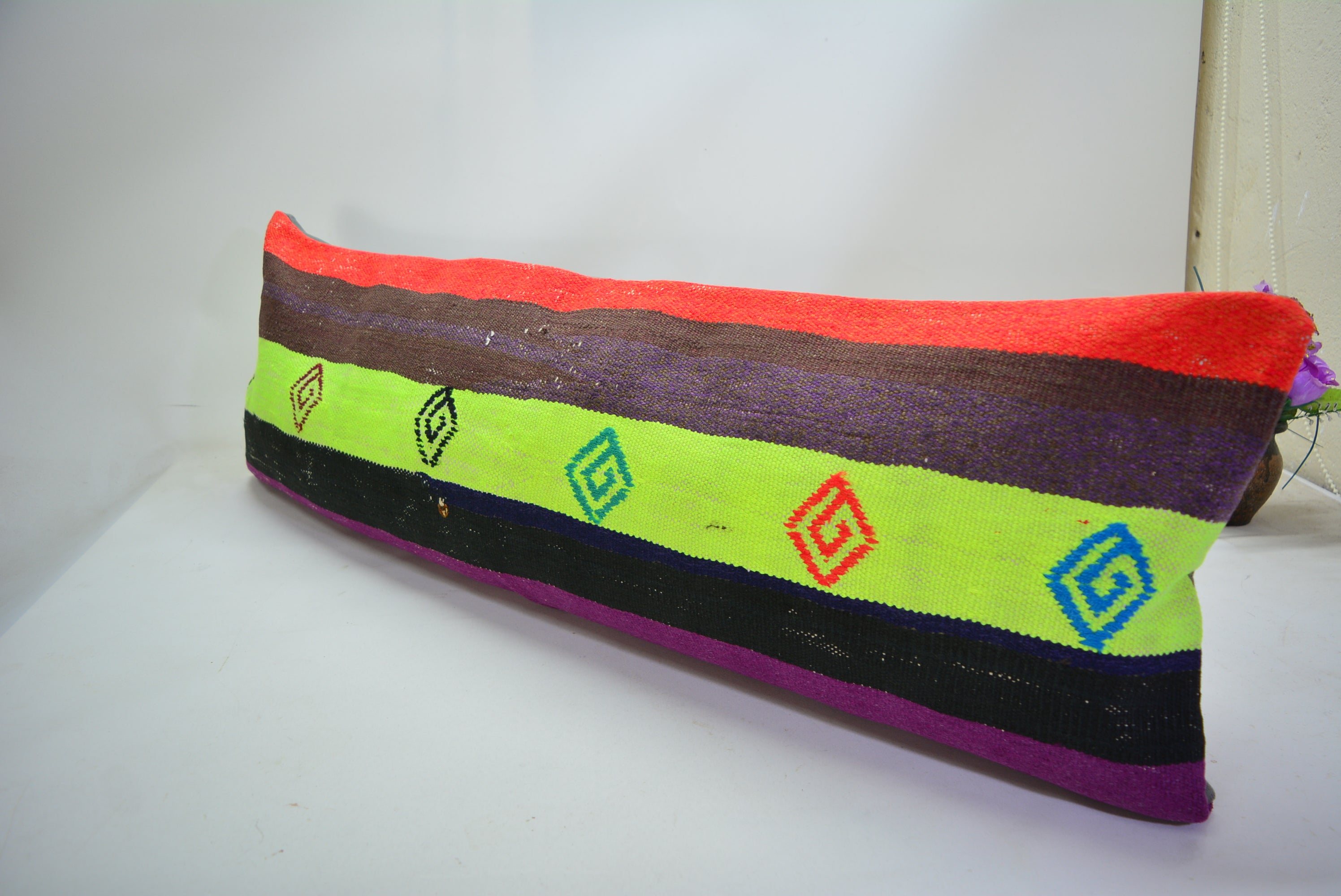 Bohemian Handgeweven Kelim Kussen 30x90cm. // 12x35in. Exclusief
