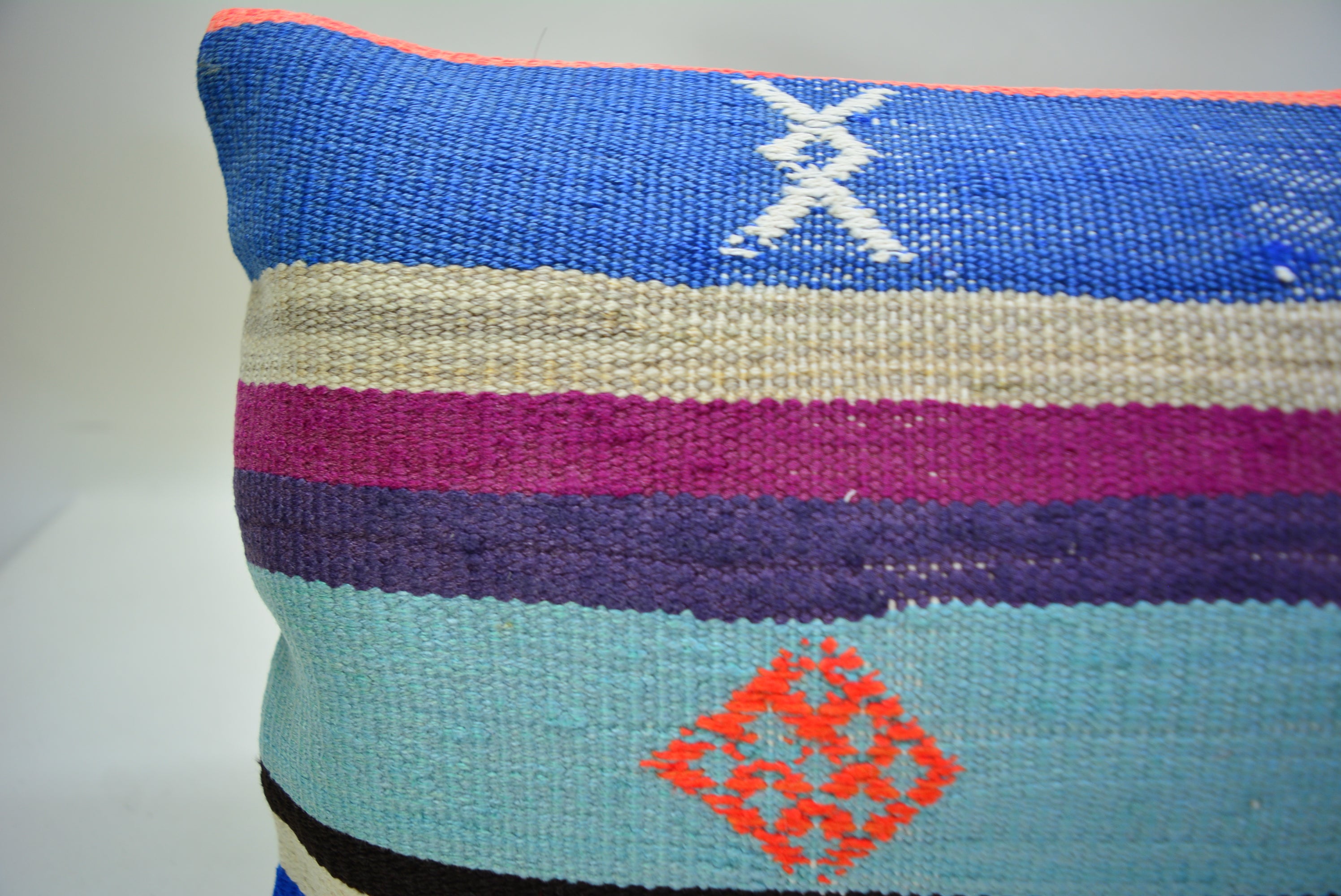 Vintage Boho Kelim Kussenhoes 30x60cm. // 12x24in.