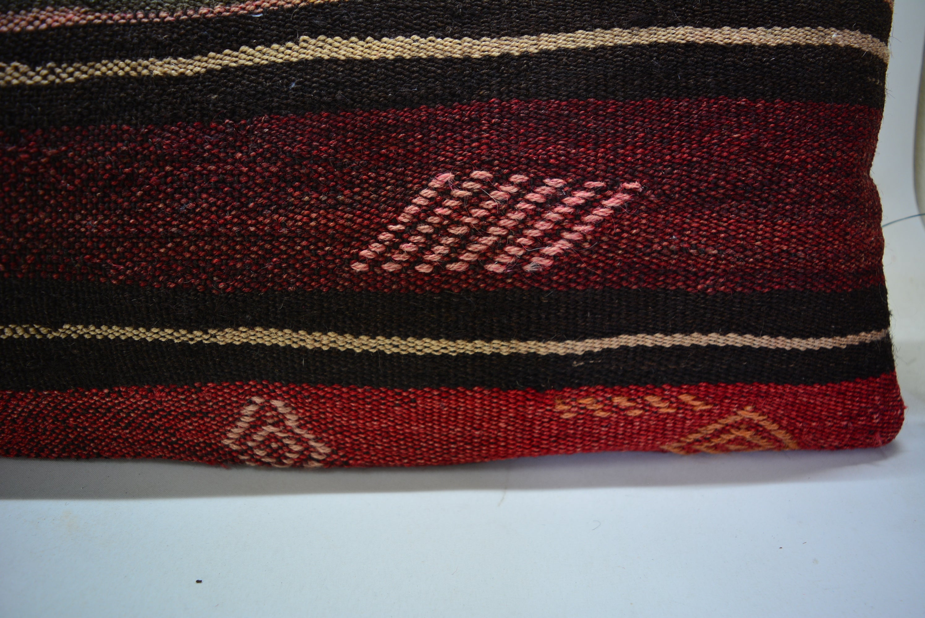 Authentiek Kelim Sierkussen 30x90cm. // 12x35in. Met de Hand Gemaakt uit Originele Tapijten