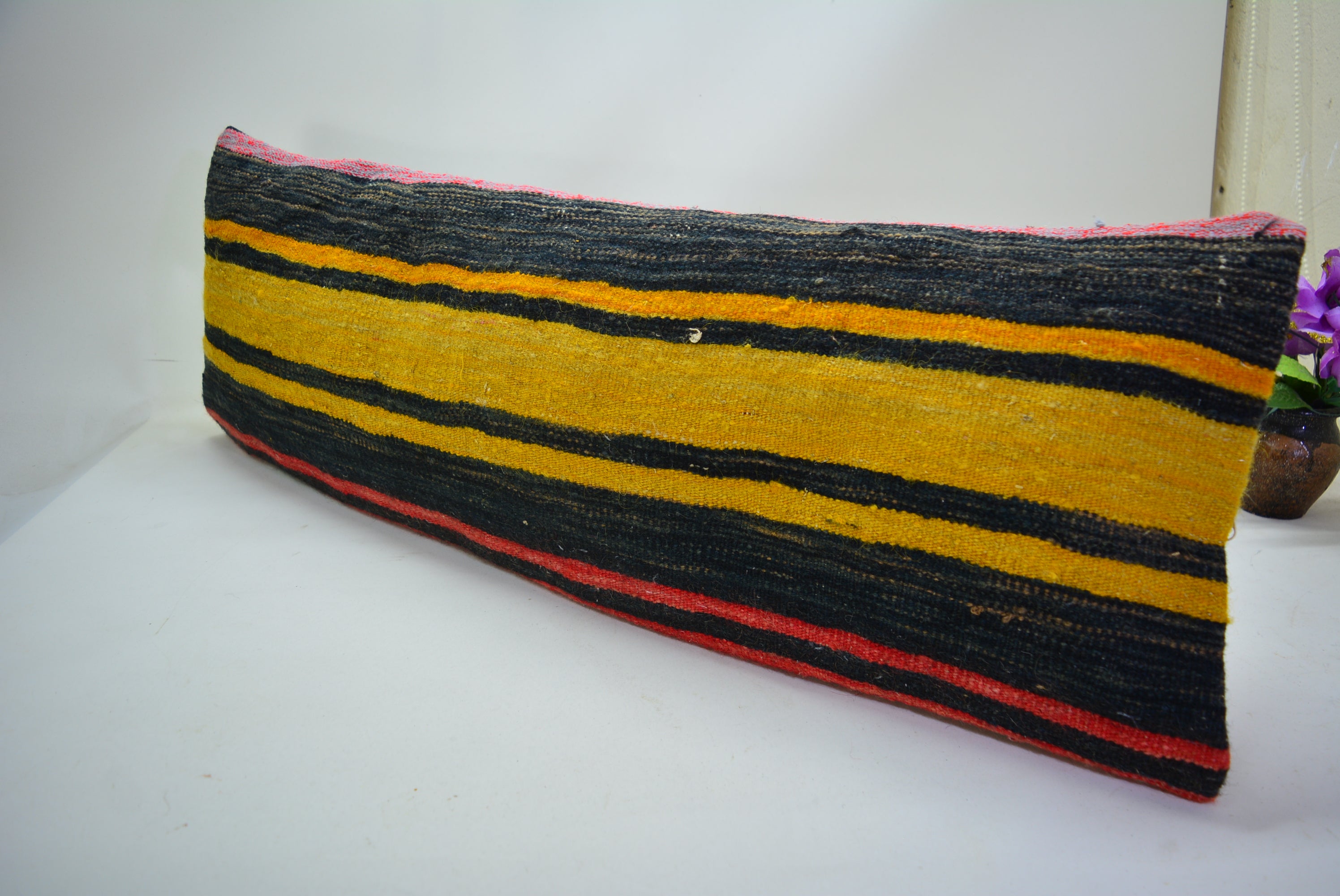 Authentiek Kelim Sierkussen 30x90cm. // 12x35in. Met de Hand Gemaakt uit Originele Tapijten