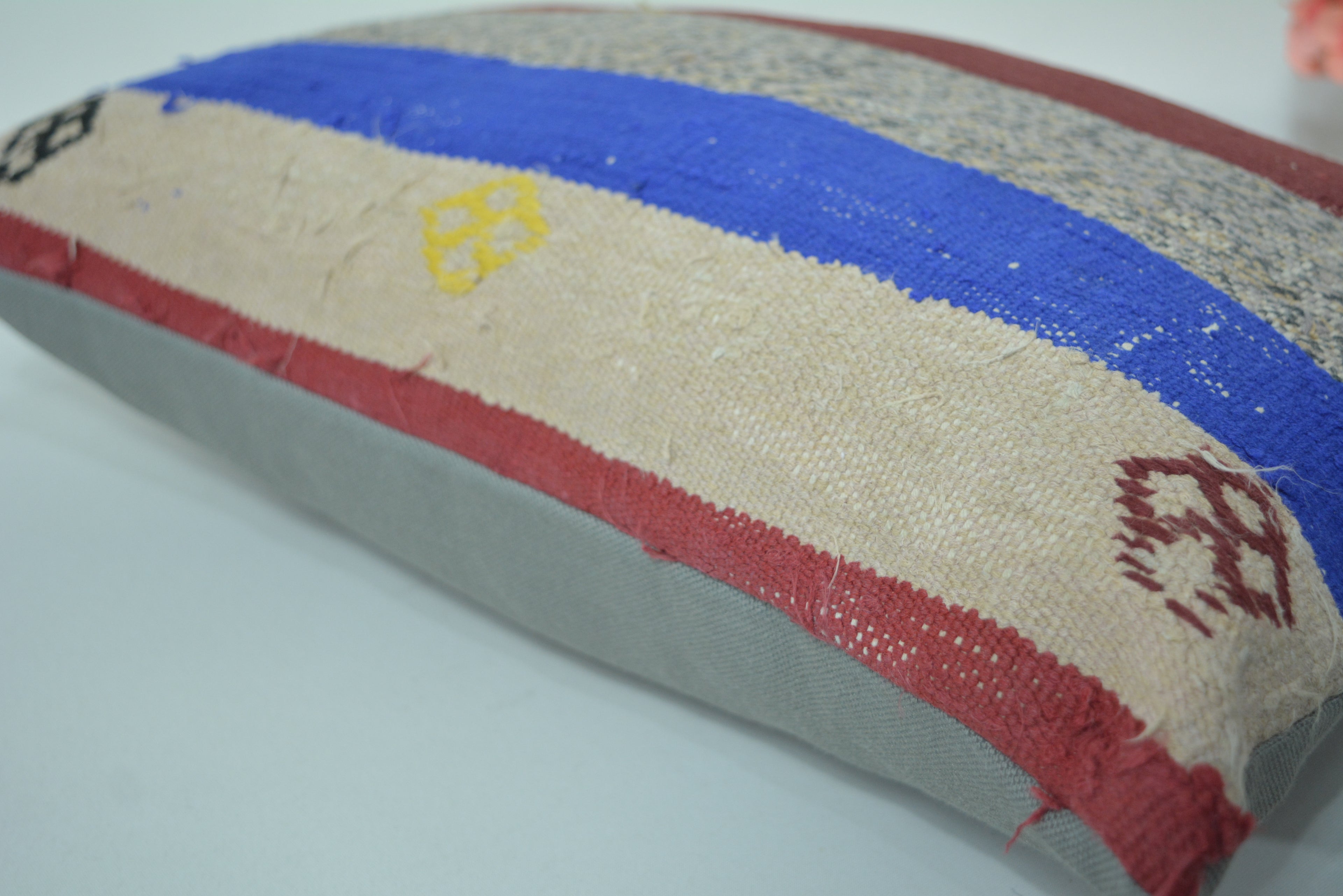 Authentiek Kelim Sierkussen 30x50cm. // 12x20in. Met de Hand Gemaakt uit Originele Tapijten