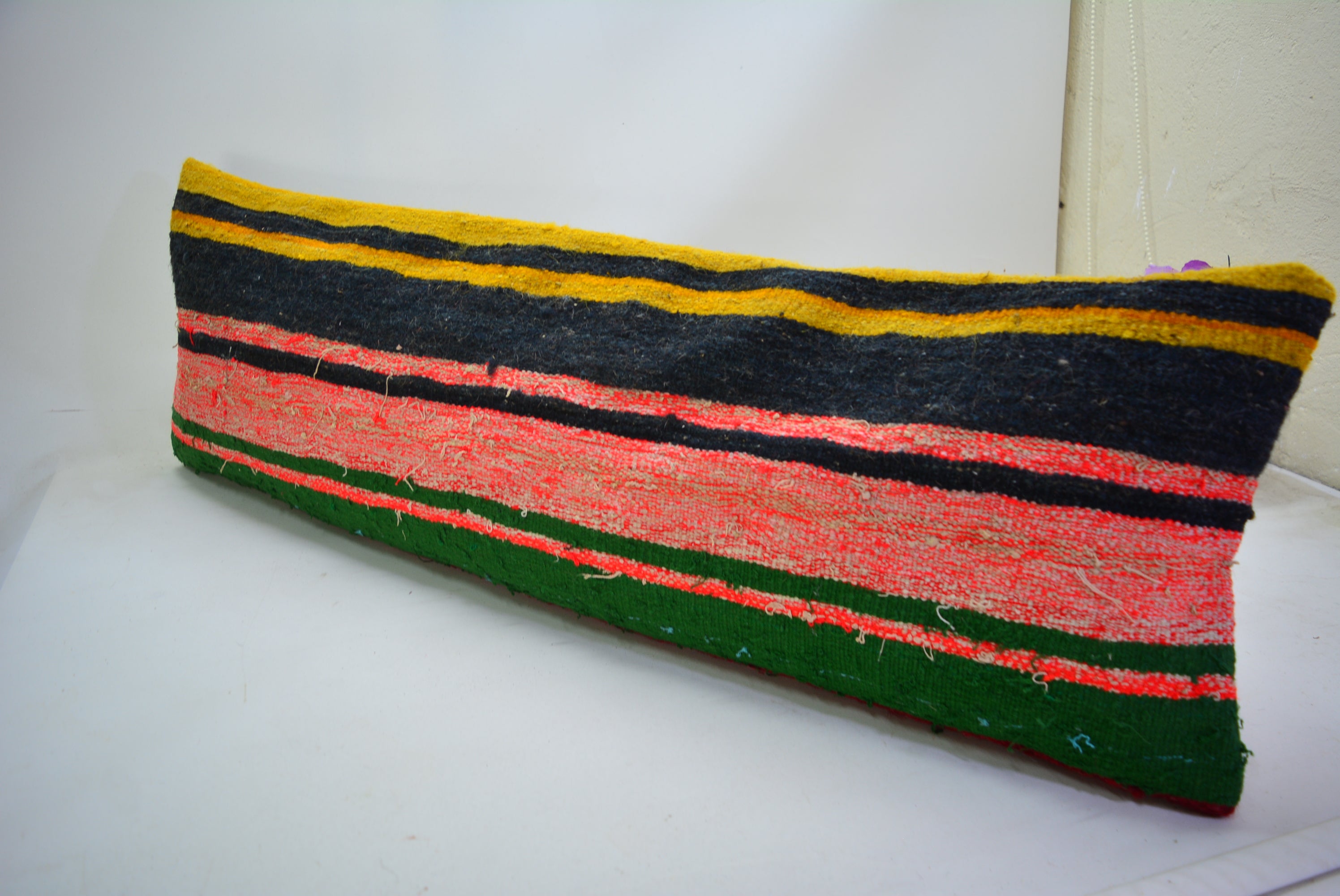 Authentiek Kelim Sierkussen 30x90cm. // 12x35in. Met de Hand Gemaakt uit Originele Tapijten