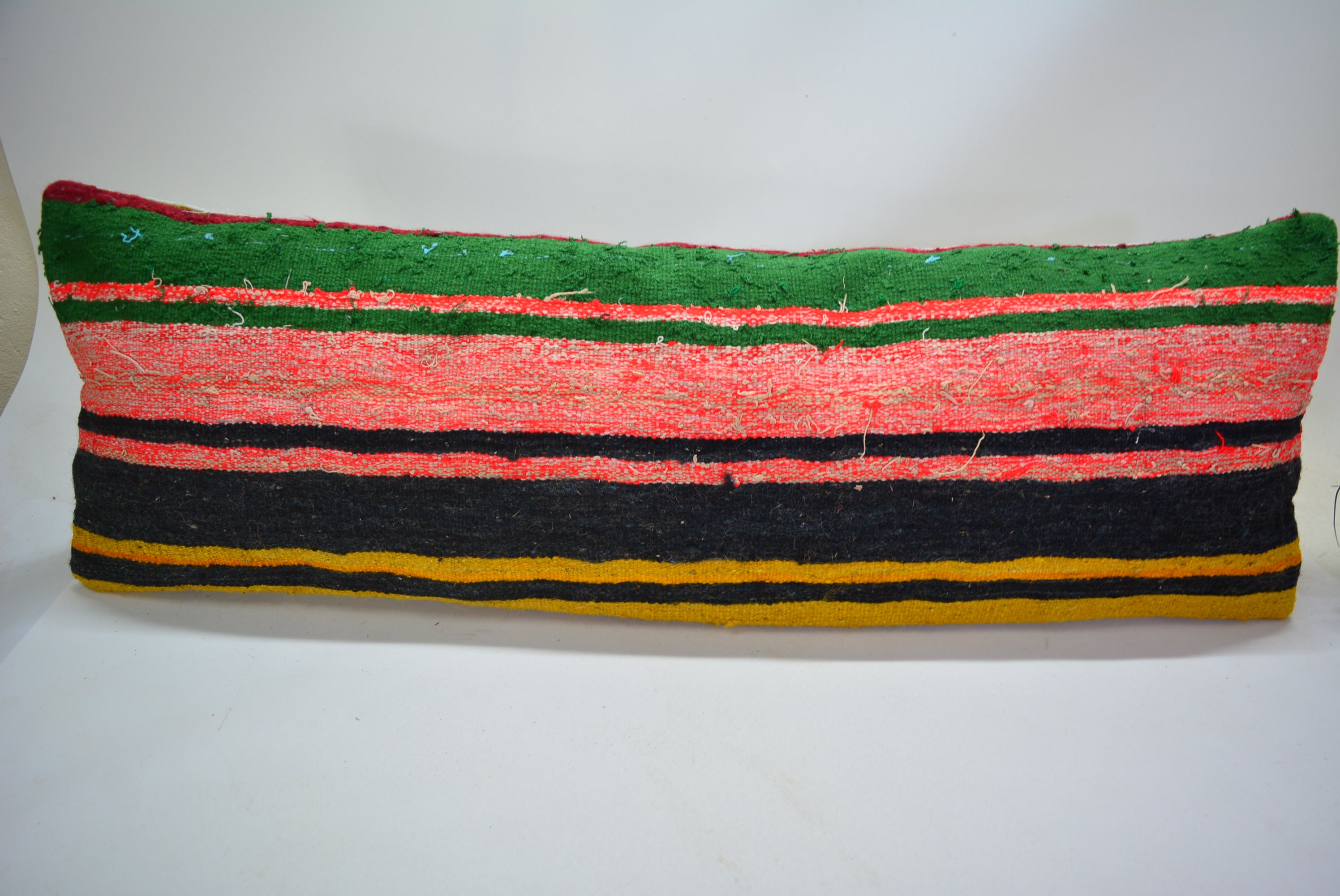 Authentiek Kelim Sierkussen 30x90cm. // 12x35in. Met de Hand Gemaakt uit Originele Tapijten