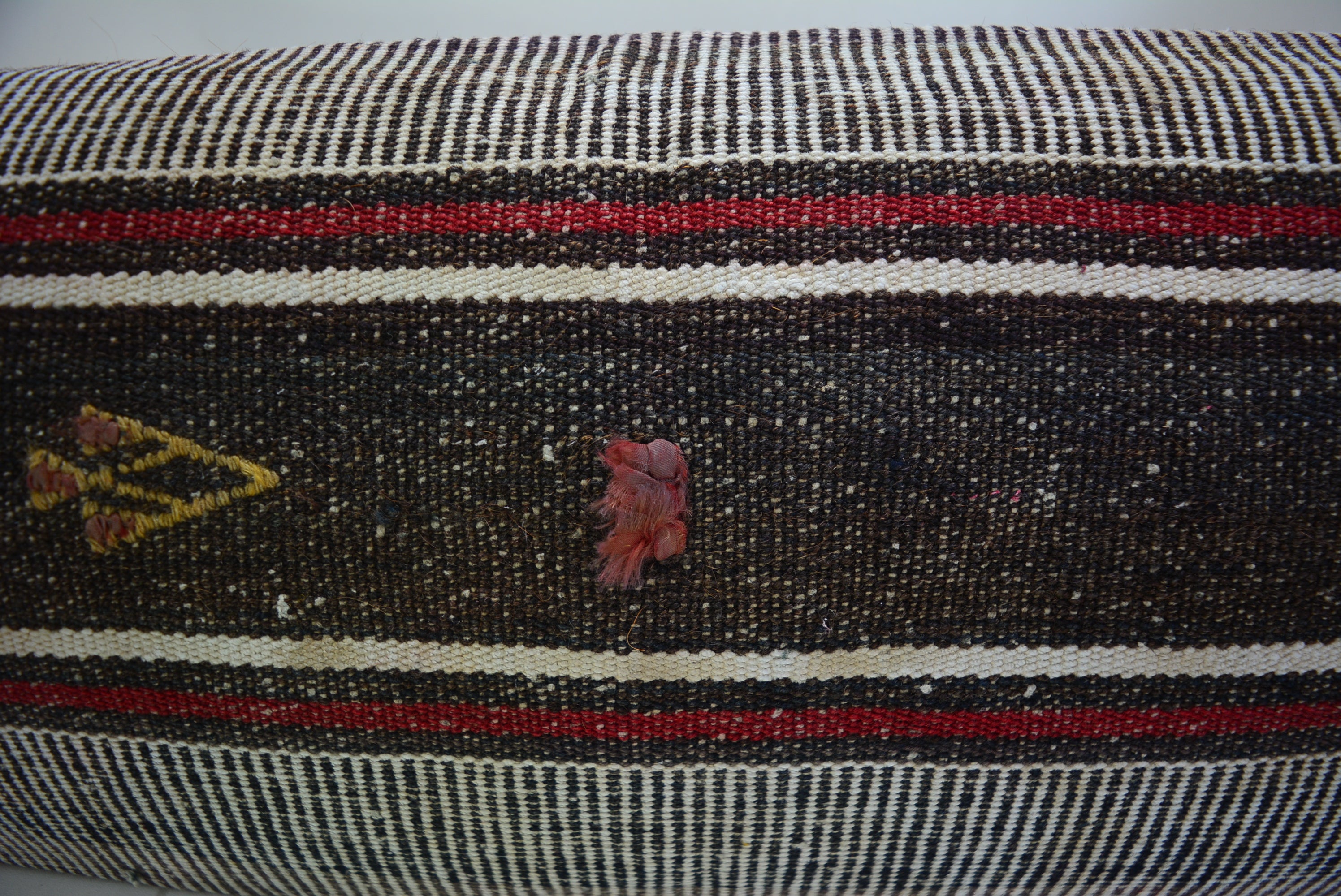 Authentiek Kelim Sierkussen 30x90cm. // 12x35in. Met de Hand Gemaakt uit Originele Tapijten