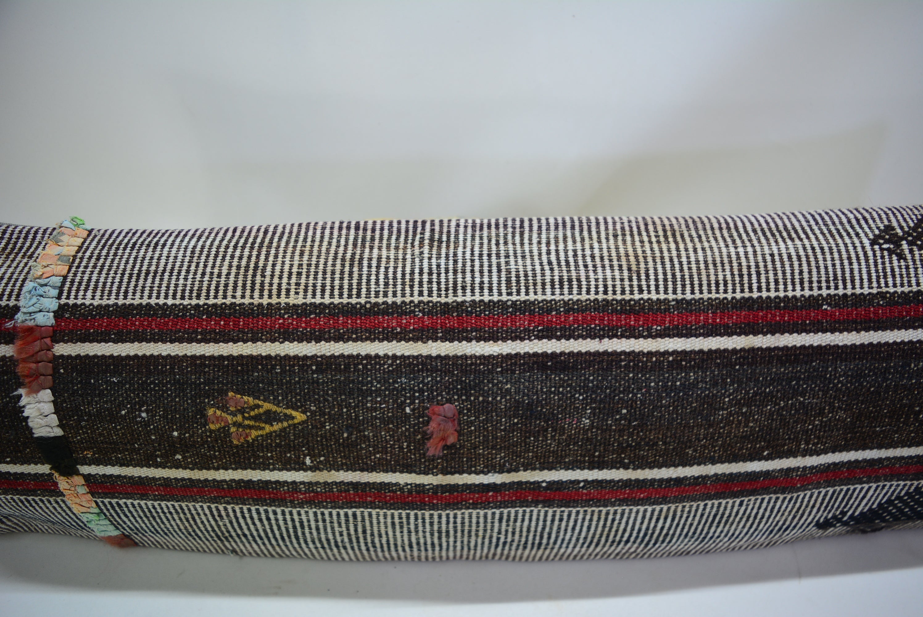 Authentiek Kelim Sierkussen 30x90cm. // 12x35in. Met de Hand Gemaakt uit Originele Tapijten