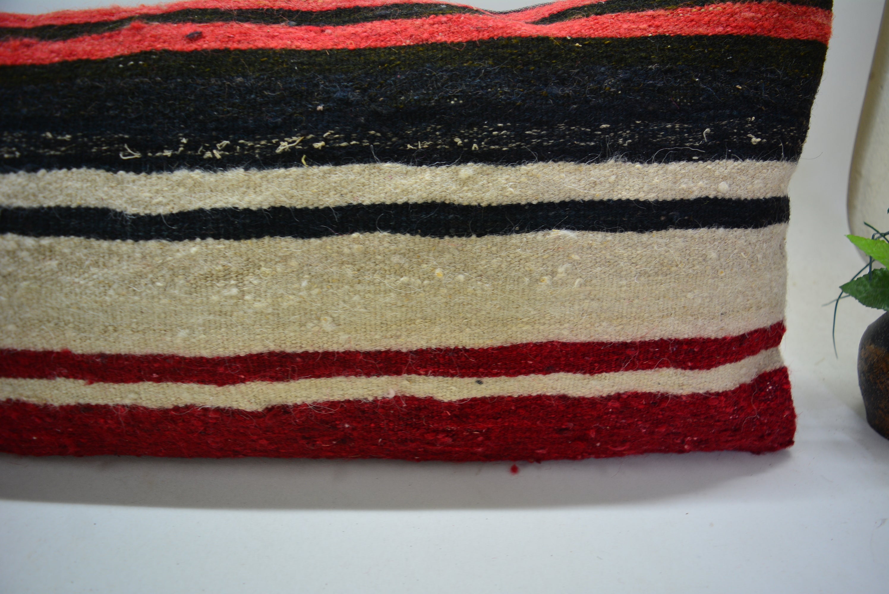 Authentiek Kelim Sierkussen 30x90cm. // 12x35in. Met de Hand Gemaakt uit Originele Tapijten