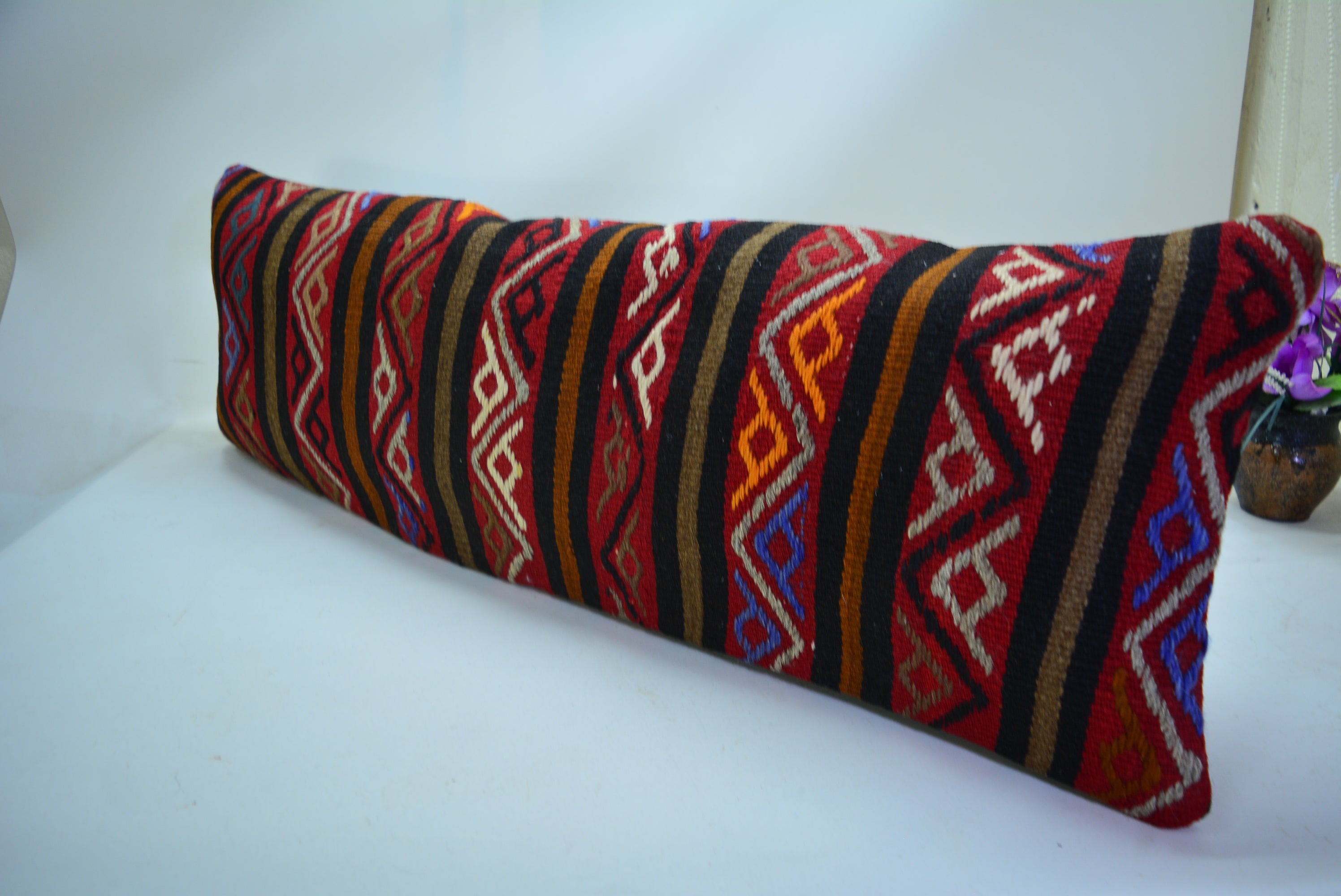Authentiek Kelim Sierkussen 30x90cm. // 12x35in. Met de Hand Gemaakt uit Originele Tapijten