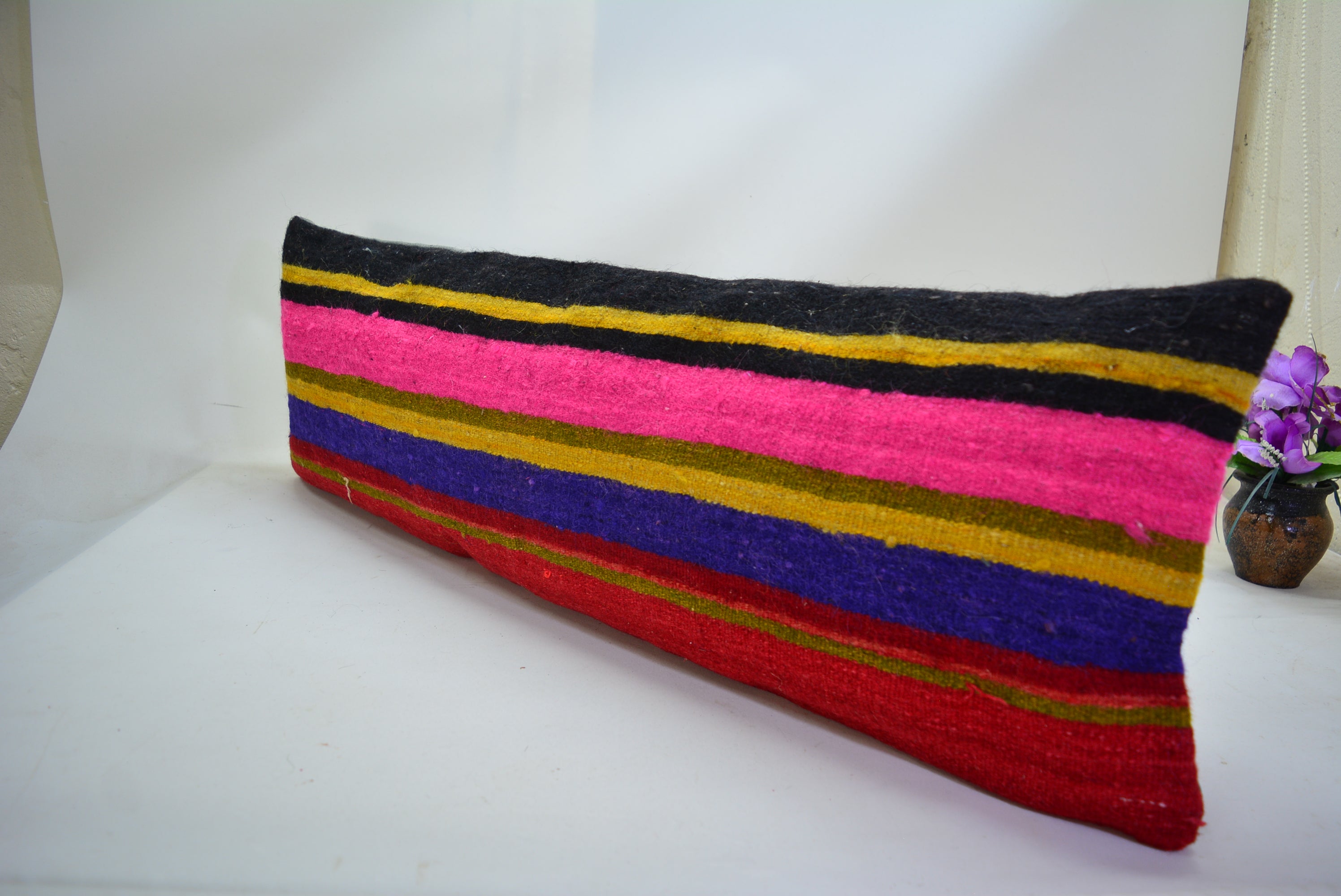 Authentiek Kelim Sierkussen 30x90cm. // 12x35in. Met de Hand Gemaakt uit Originele Tapijten