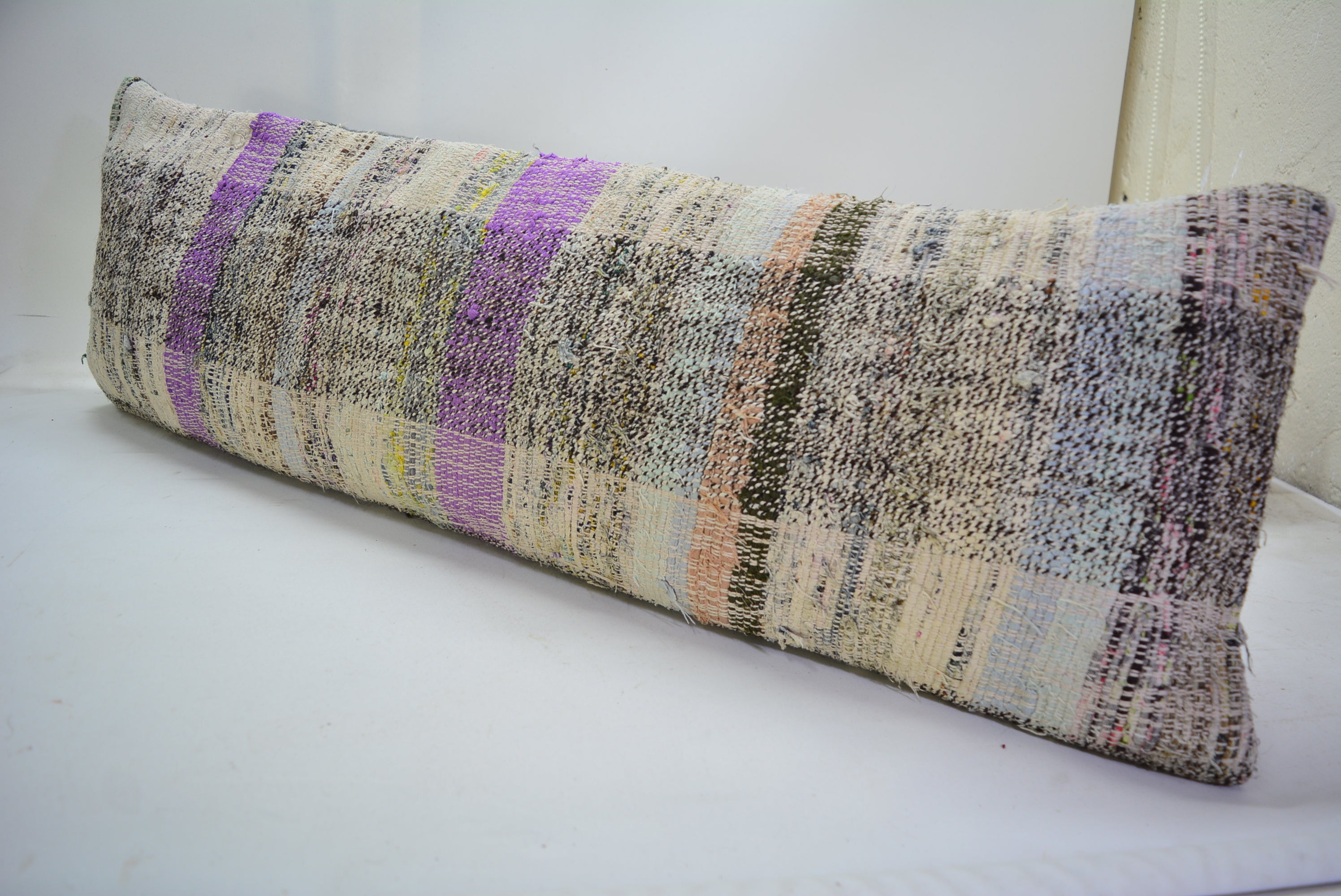 Authentiek Kelim Sierkussen 30x90cm. // 12x35in. Met de Hand Gemaakt uit Originele Tapijten
