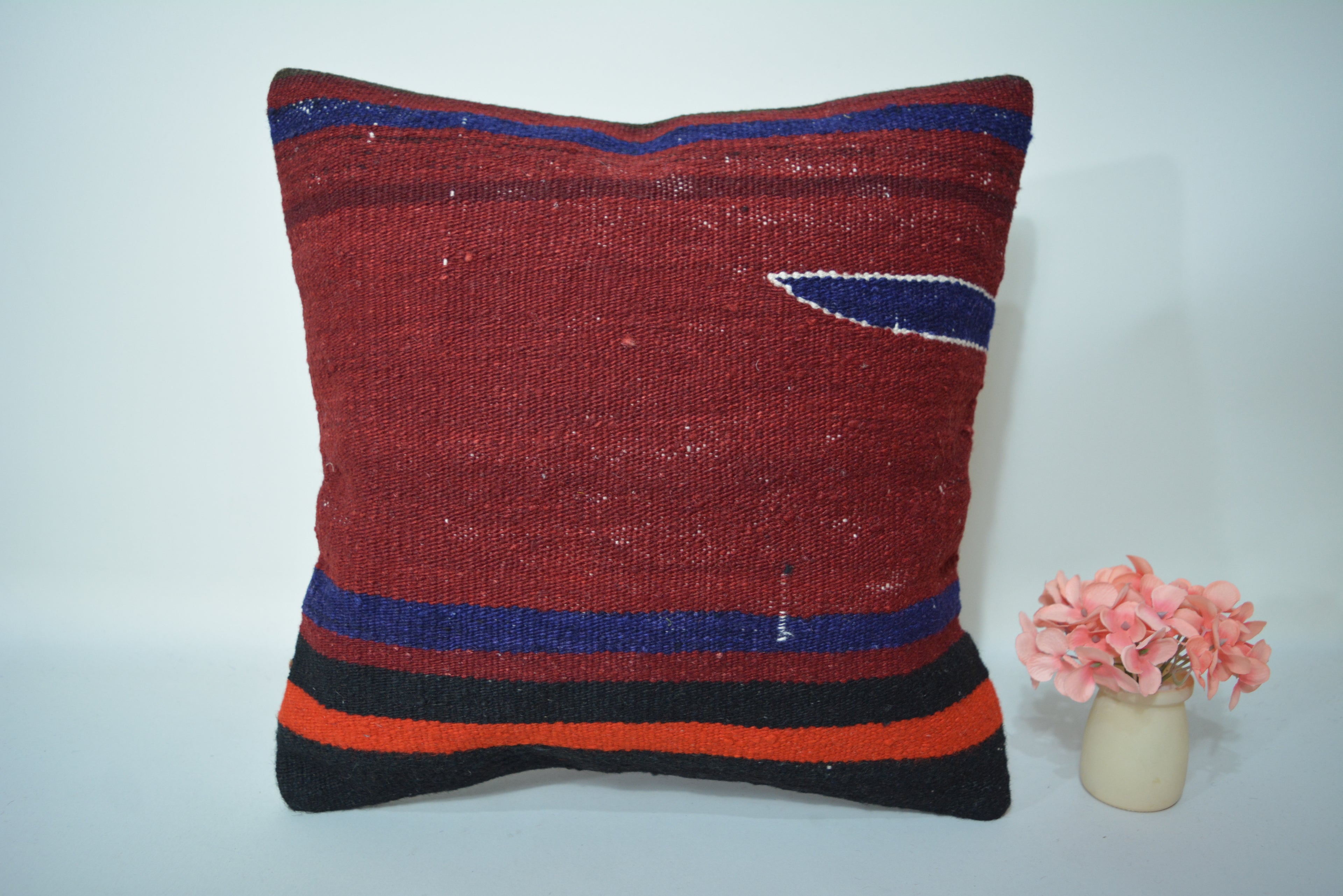 Een Tijdloos en Duurzaam Interieuraccessoire 40x40cm. // 16x16in.
