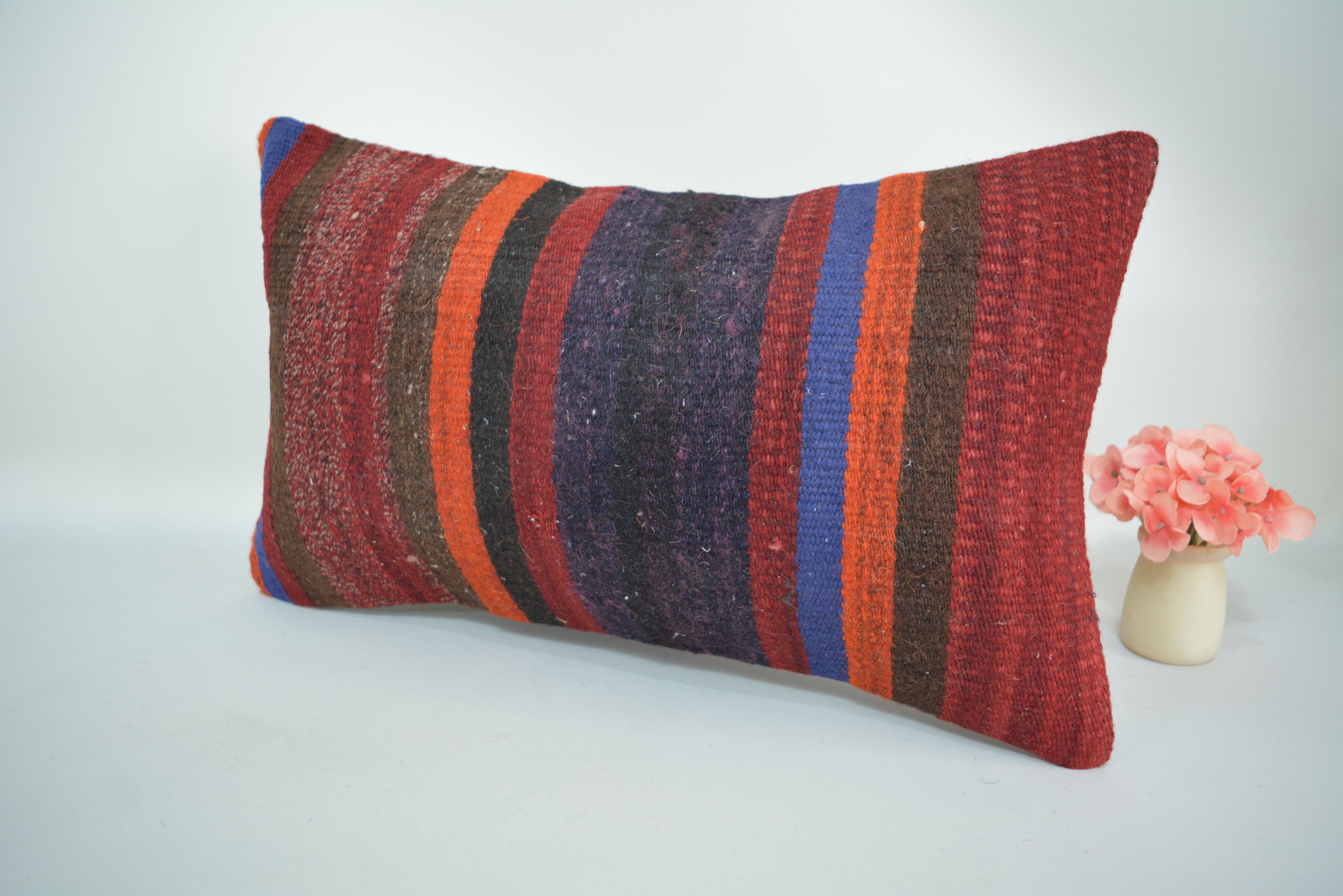 Authentiek Kelim Sierkussen 30x50cm. // 12x20in. Met de Hand Gemaakt uit Originele Tapijten