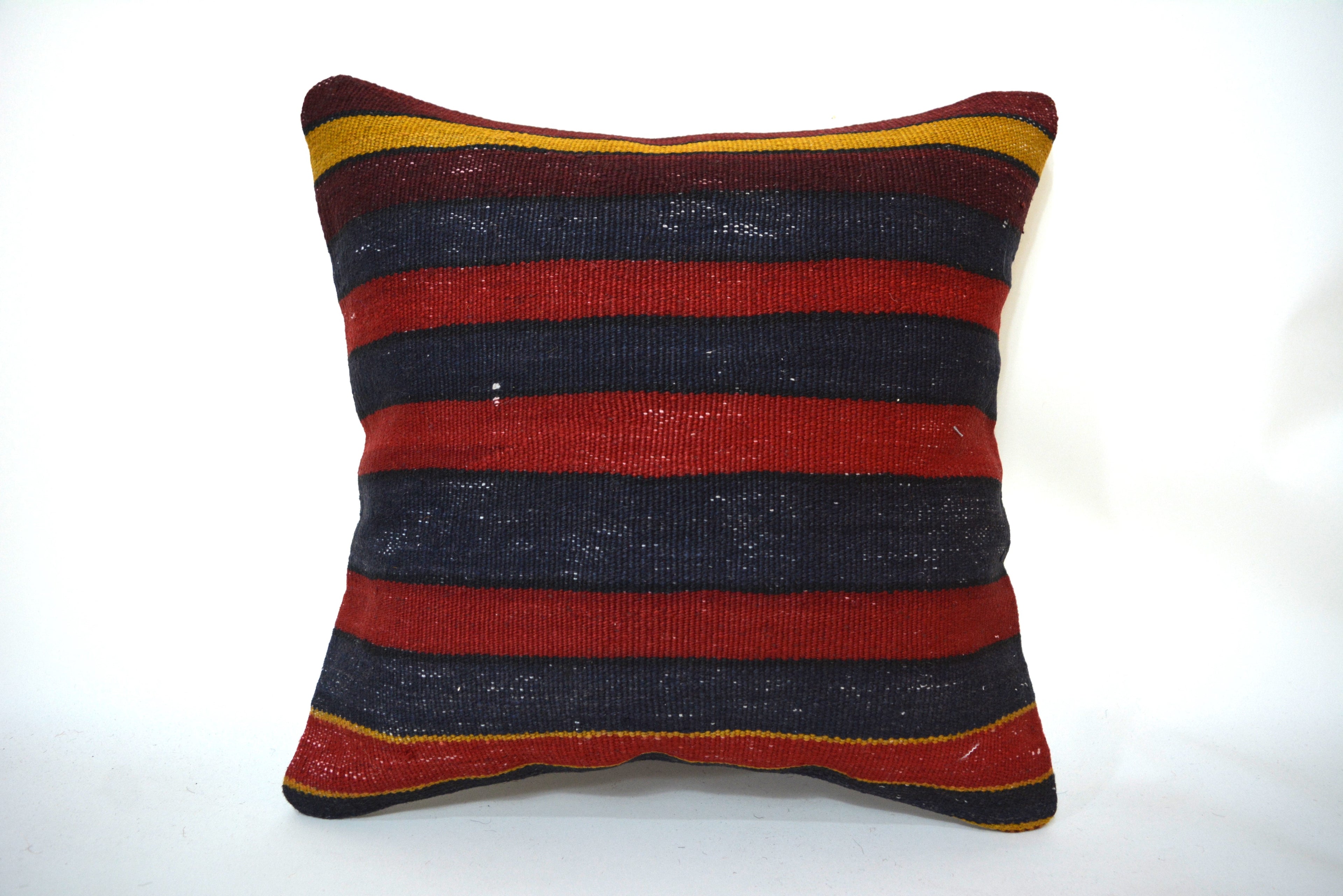 Traditioneel Vakmanschap en Tijdloze Elegantie 40x40cm. // 16x16in.