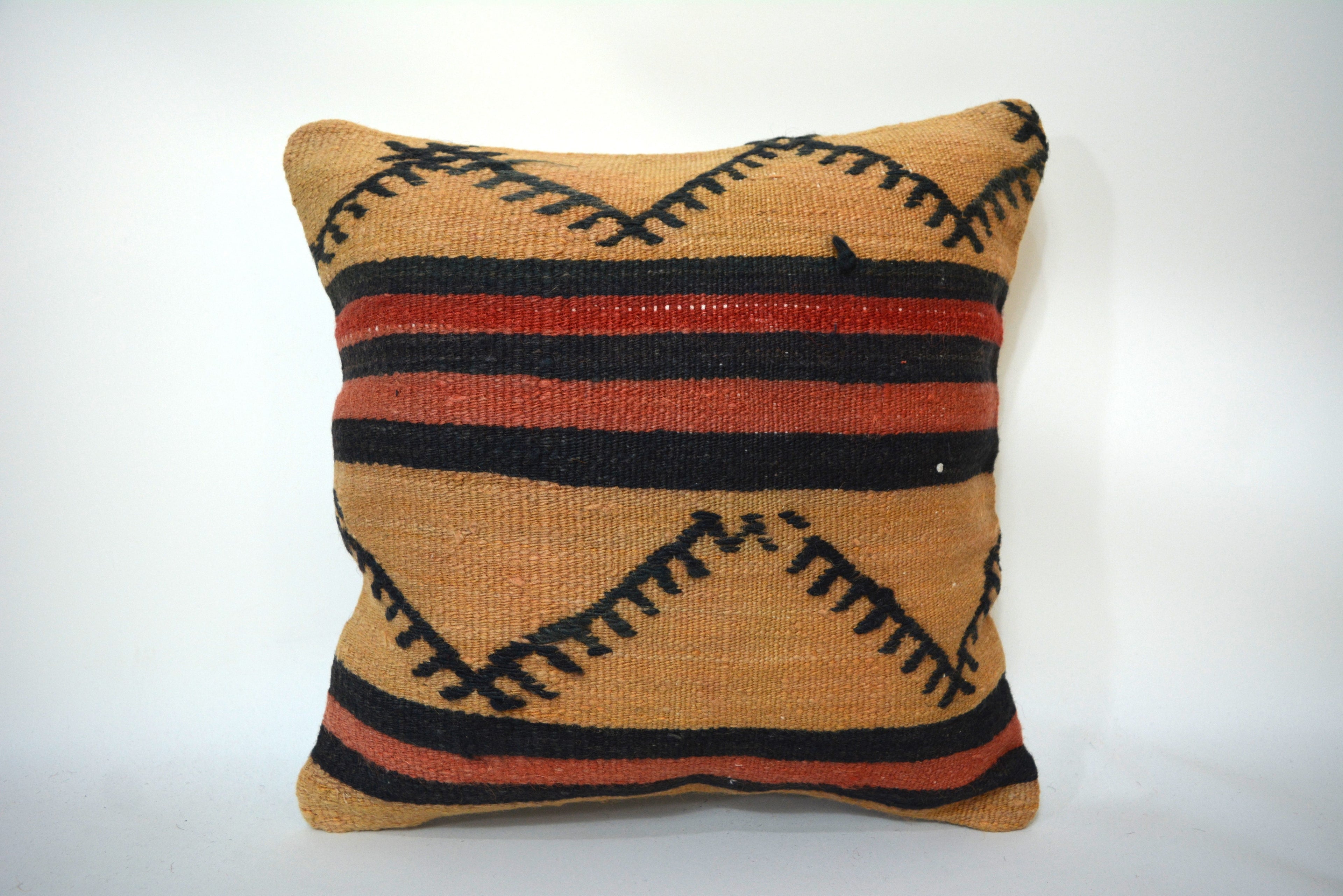 Traditioneel Vakmanschap en Tijdloze Elegantie 40x40cm. // 16x16in.
