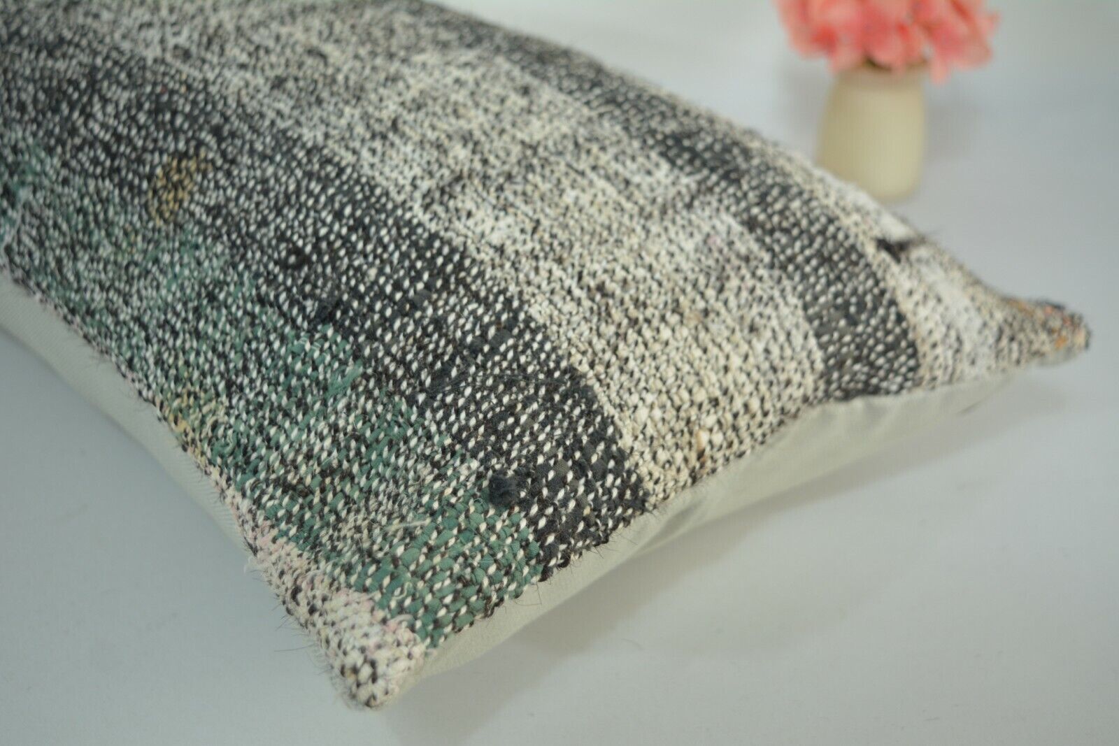 Vintage Boho Kelim Kussenhoes 30x60cm. // 12x24in.