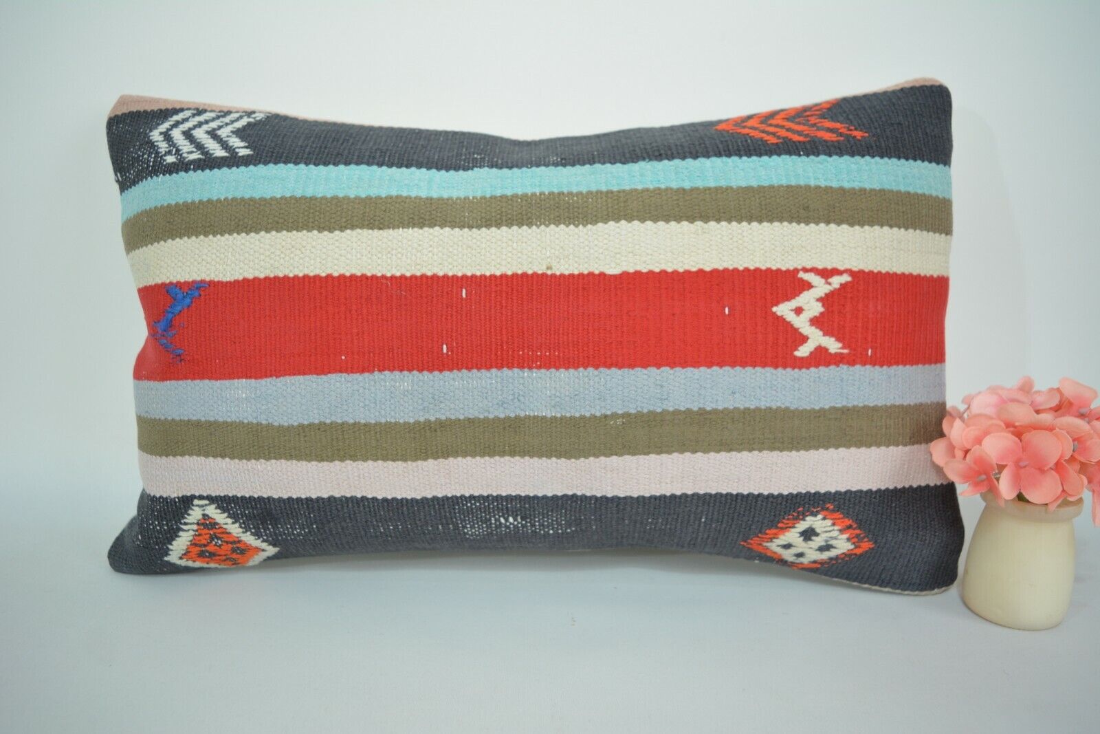 Vintage Boho Kelim Kussenhoes 30x60cm. // 12x24in.