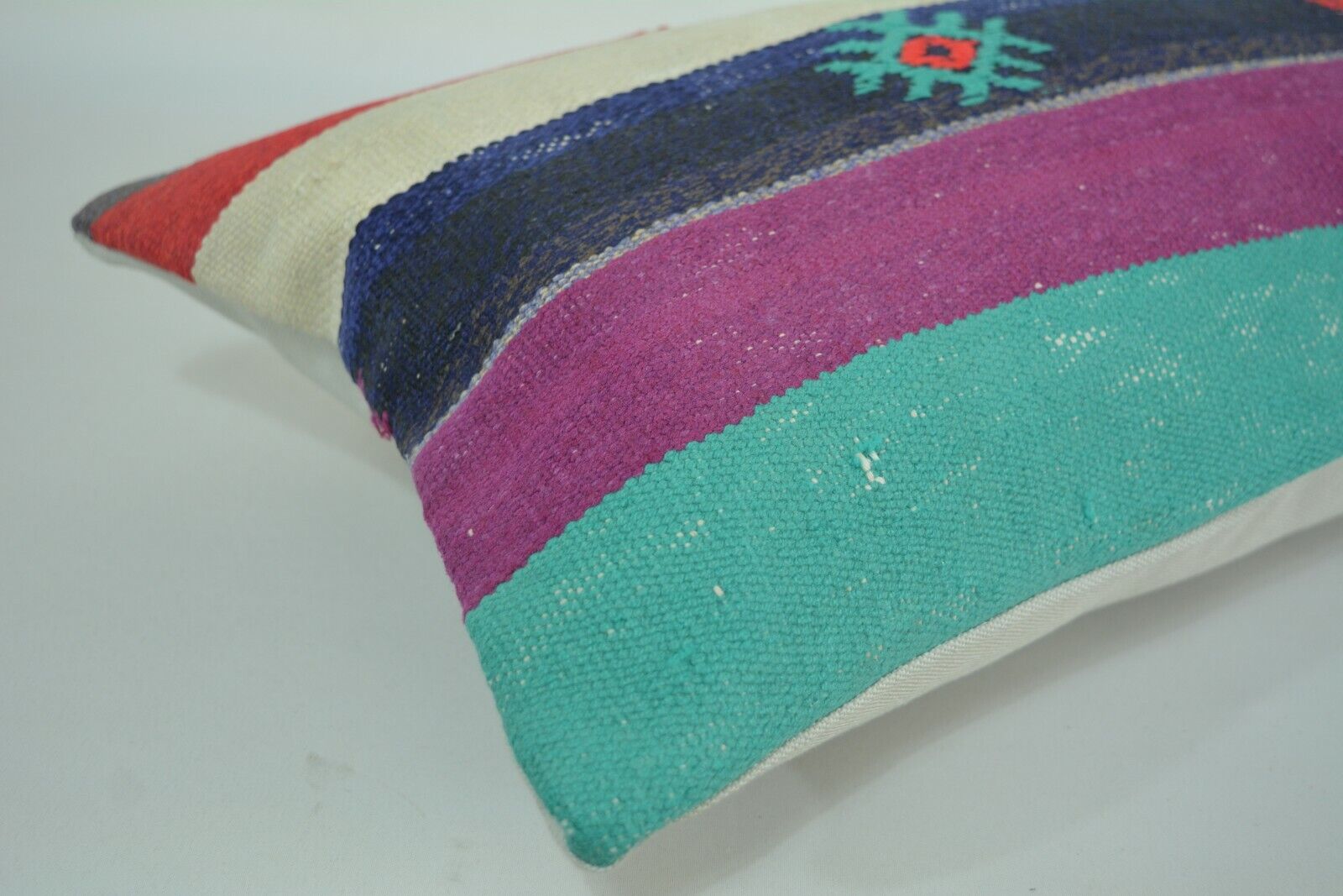 Authentiek Kelim Sierkussen 30x50cm. // 12x20in. Met de Hand Gemaakt uit Originele Tapijten